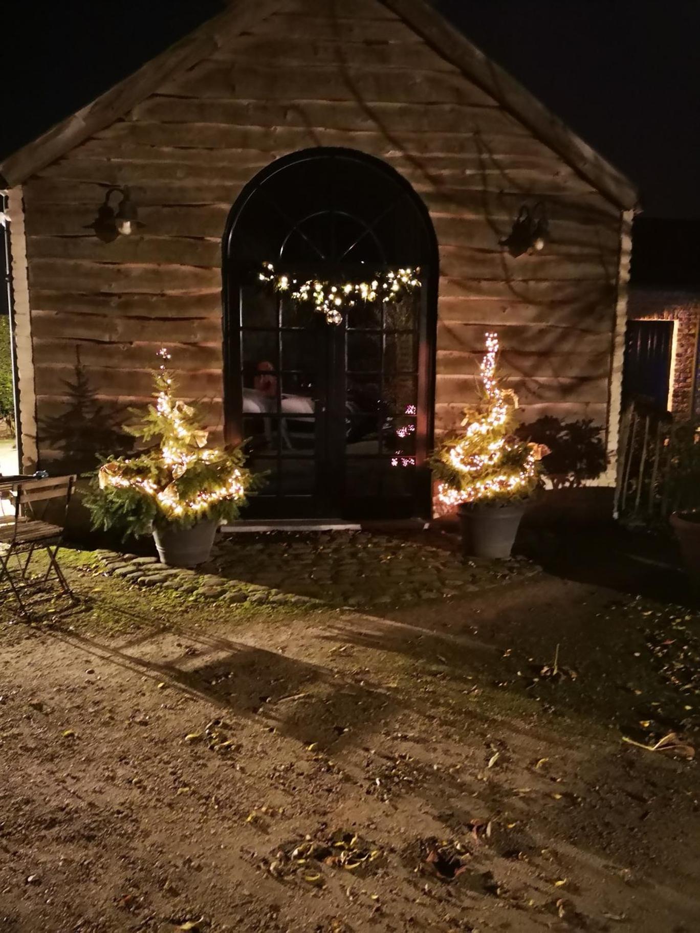 Casa Leone near Bruges with jacuzzi & parking