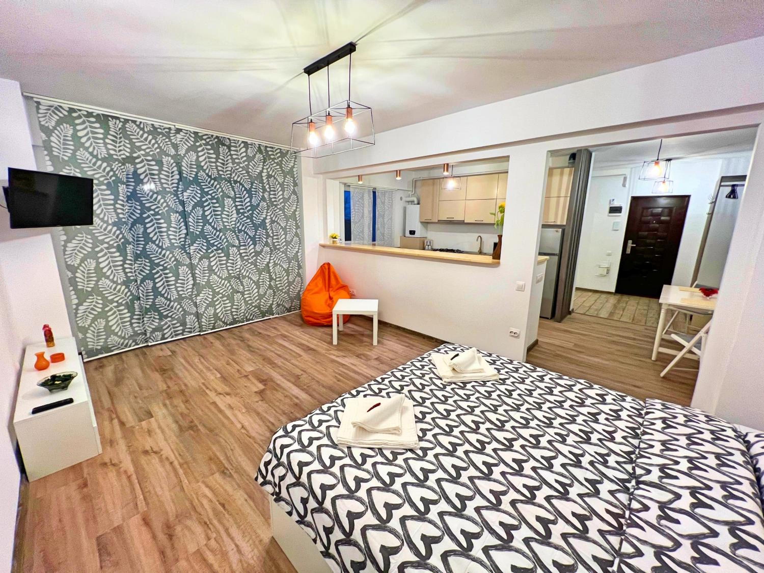 Peak Apartments