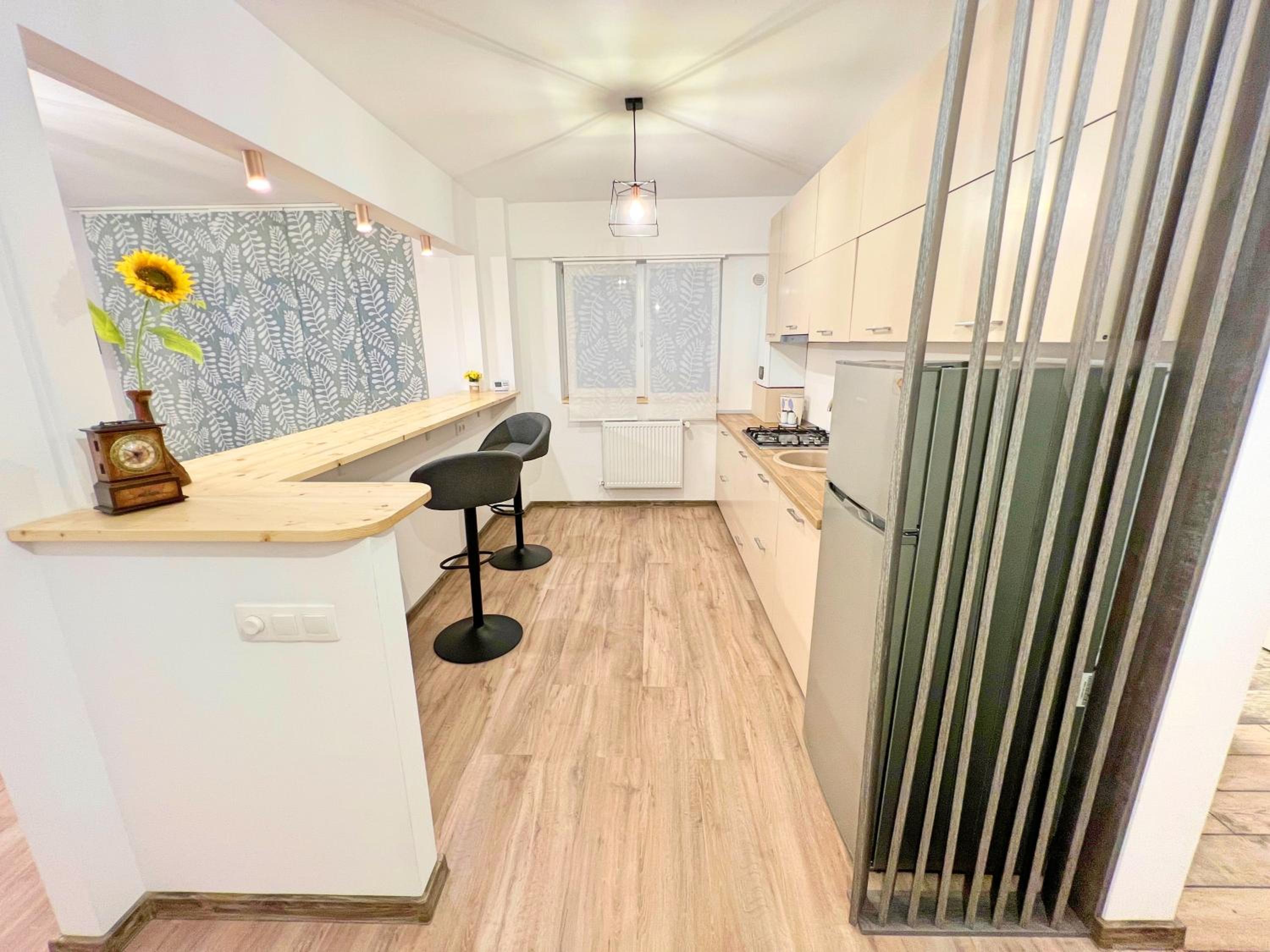 Peak Apartments