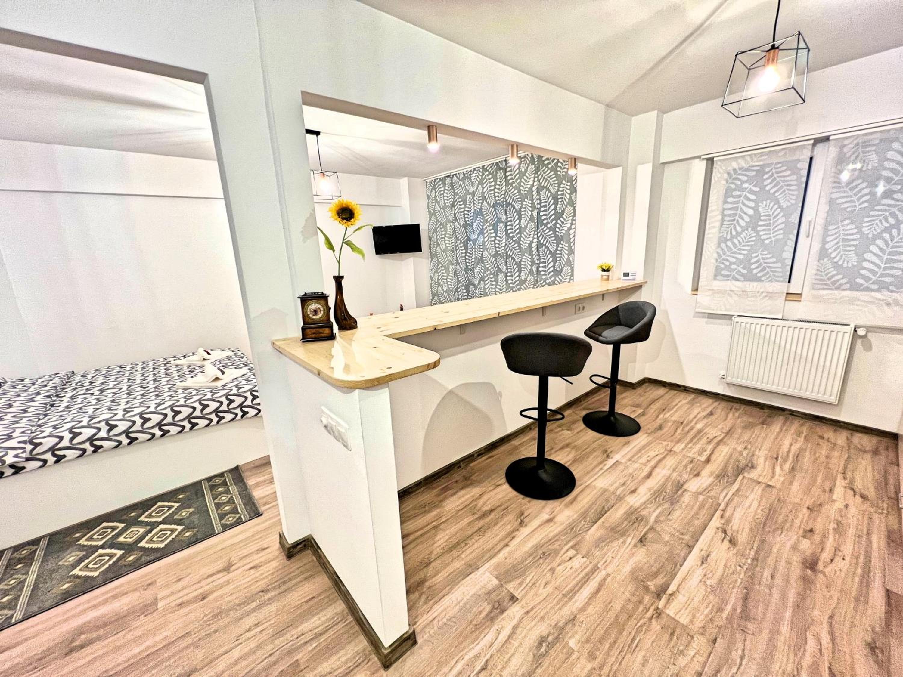 Peak Apartments