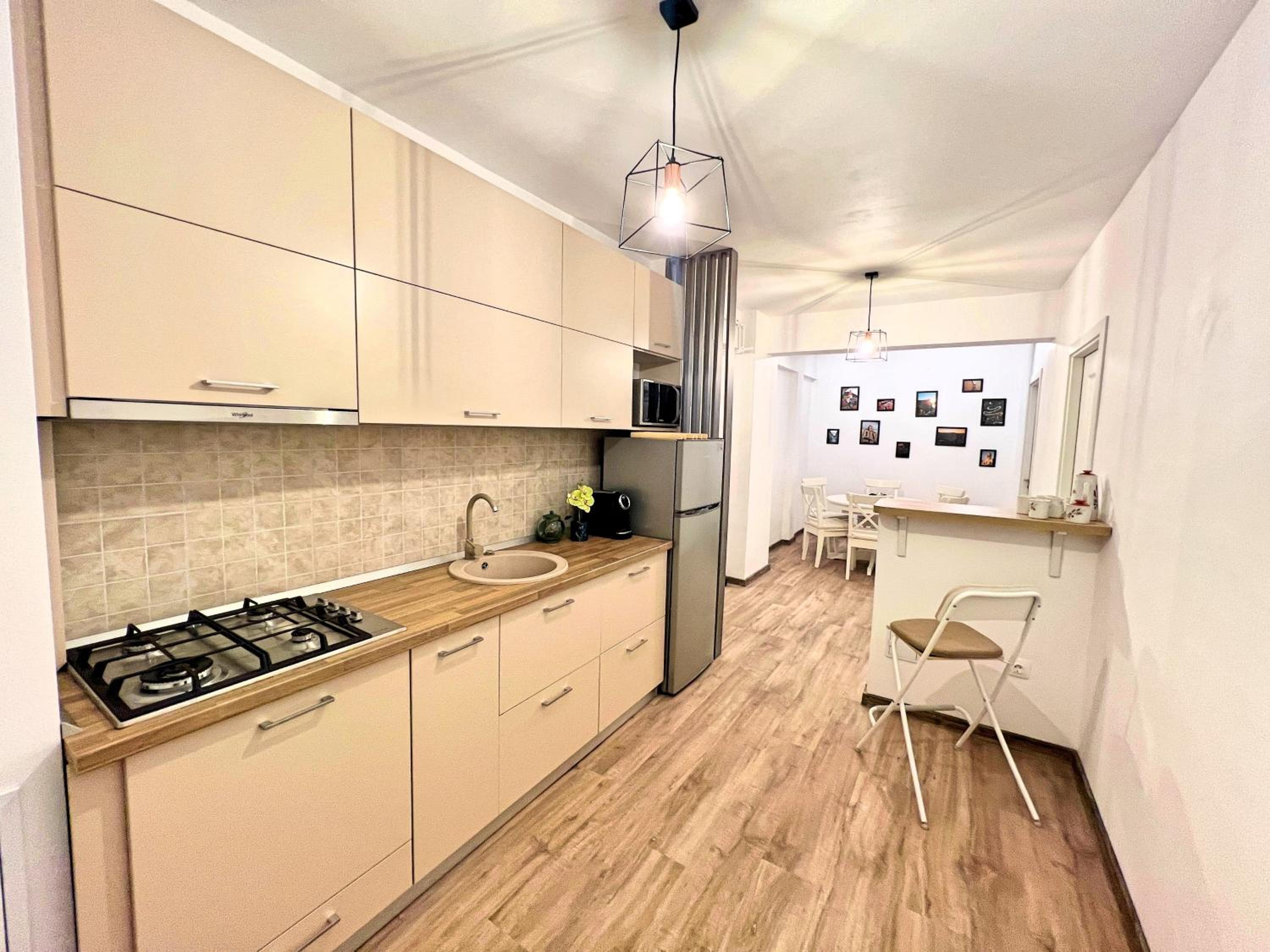 Peak Apartments