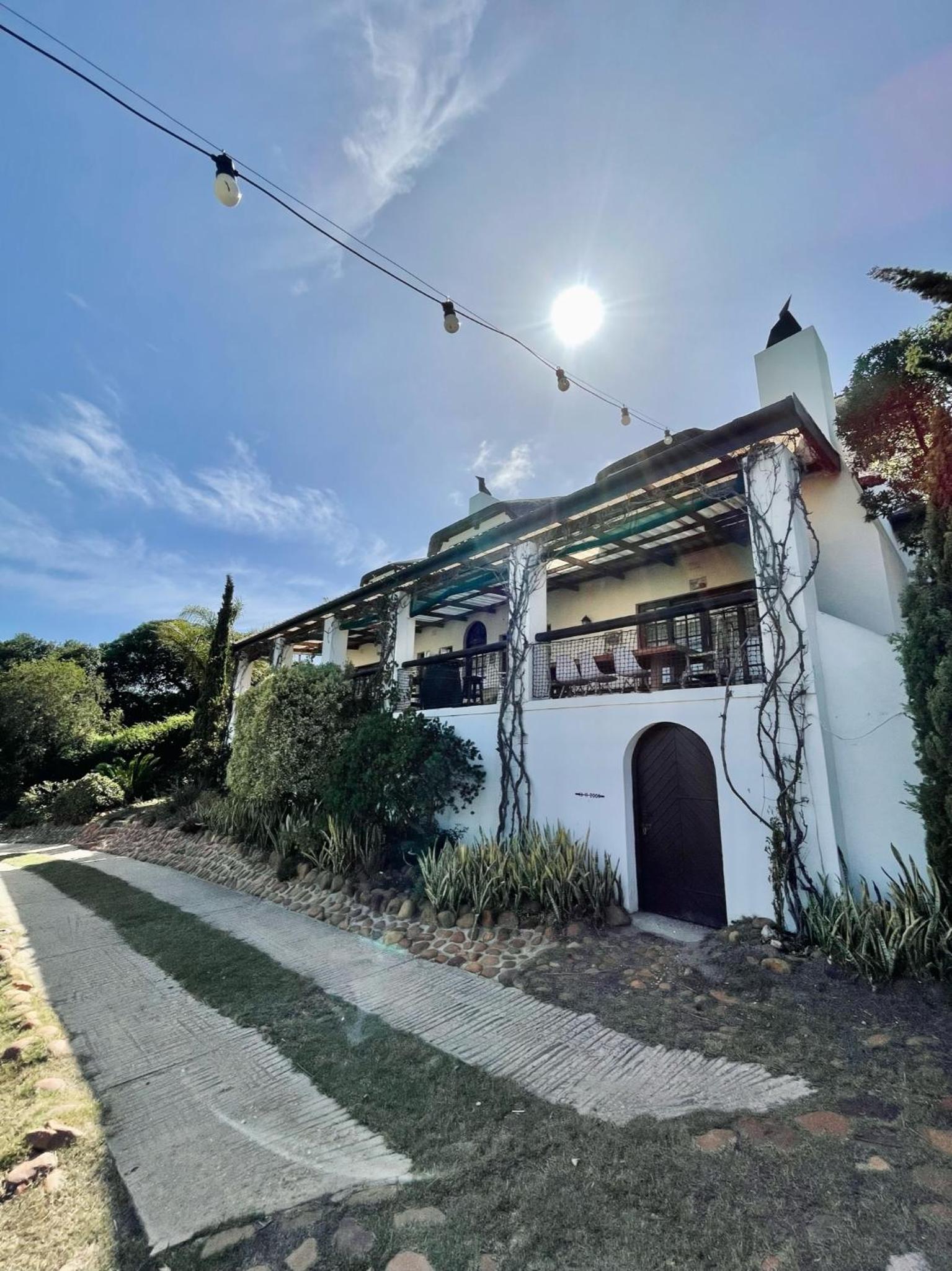 Kadie's Landing House - Living The Breede view 4