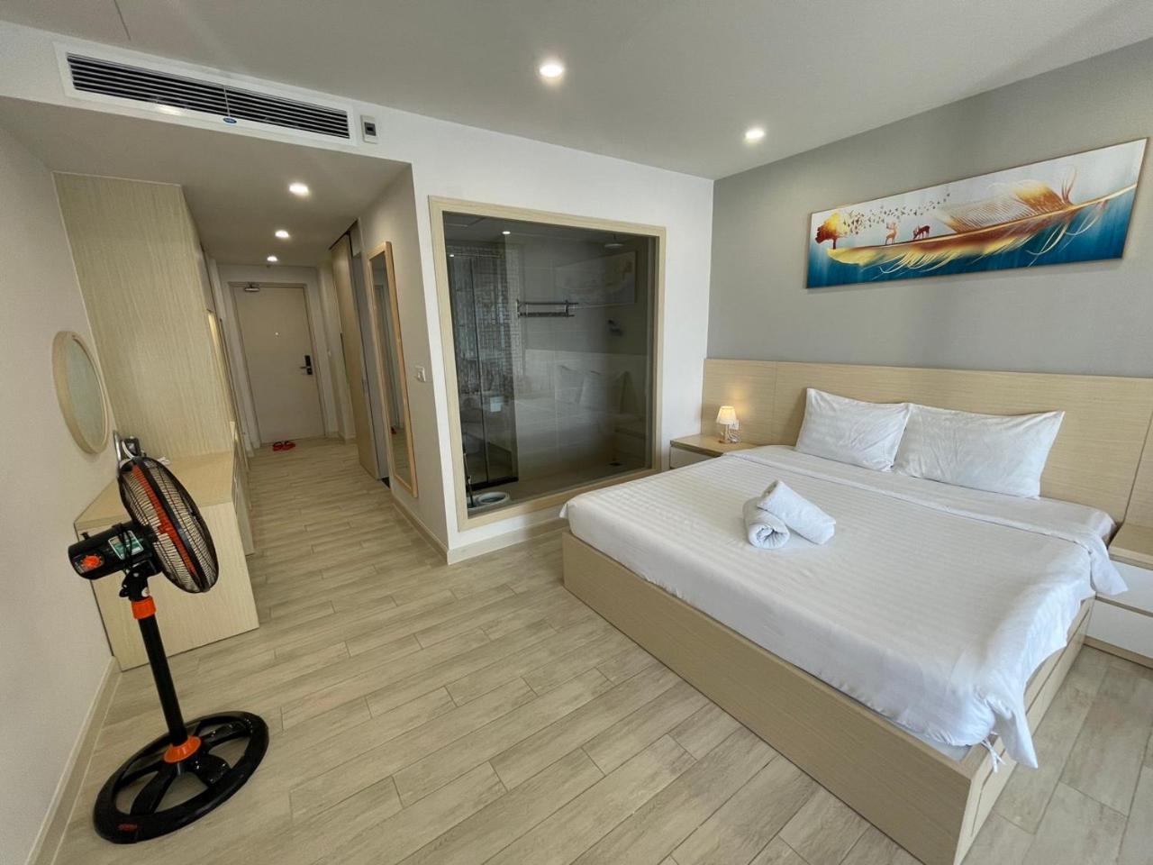 Gold Coast Luxury Beachfront