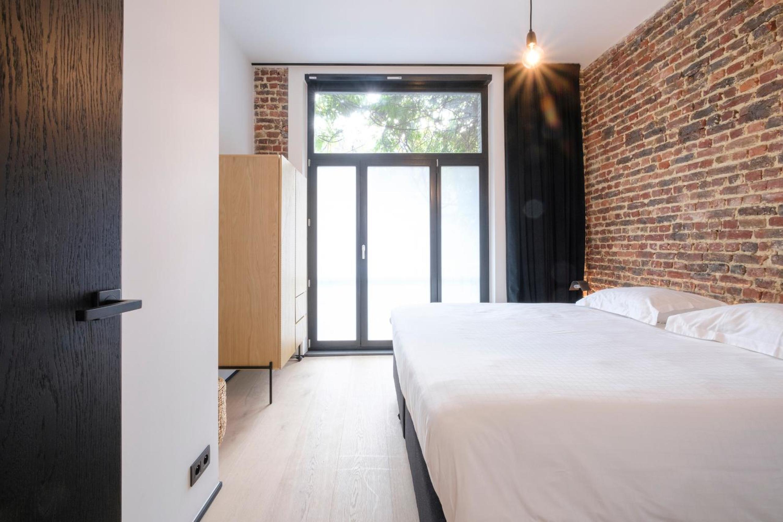 BRICKLANE FLATS