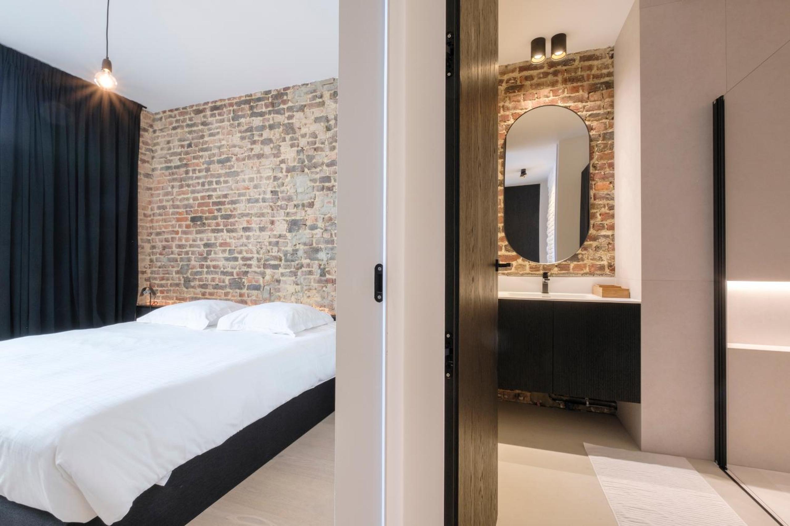 BRICKLANE FLATS