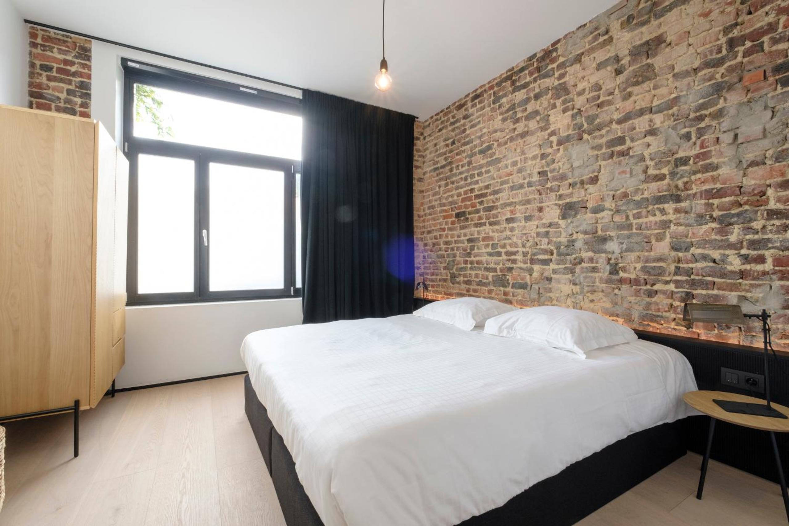 BRICKLANE FLATS