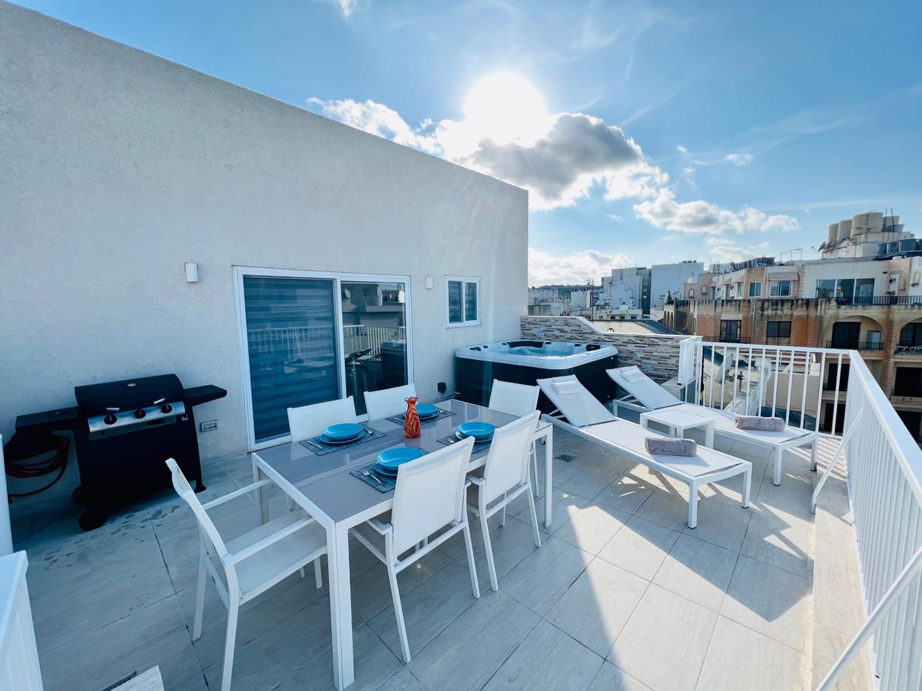 Poseidon Court Penthouse SUPERIOR photo 1