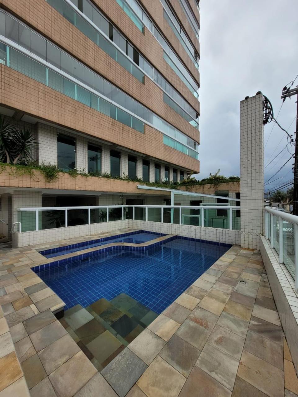 Apto com Piscina e Churrasqueira view 3