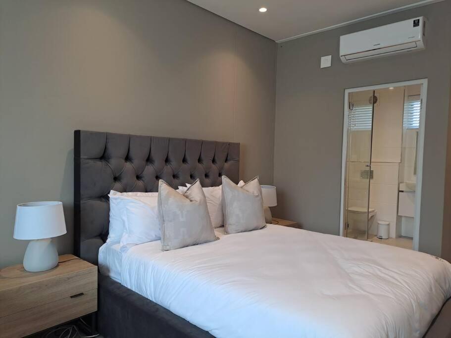 Zimbali Lakes Boulevard Suites 261 view 4