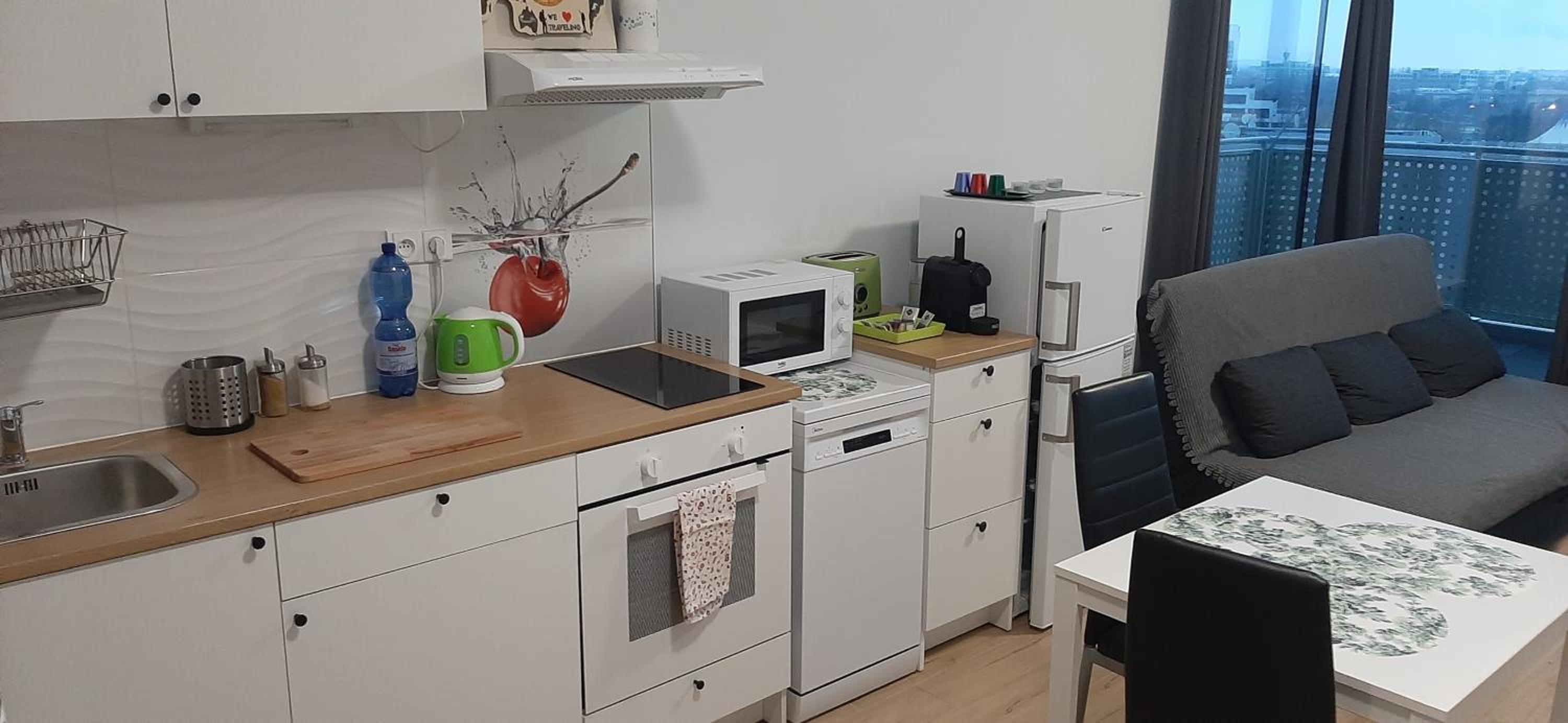 Apartment Cherry Bratislava & Free Parking view 4