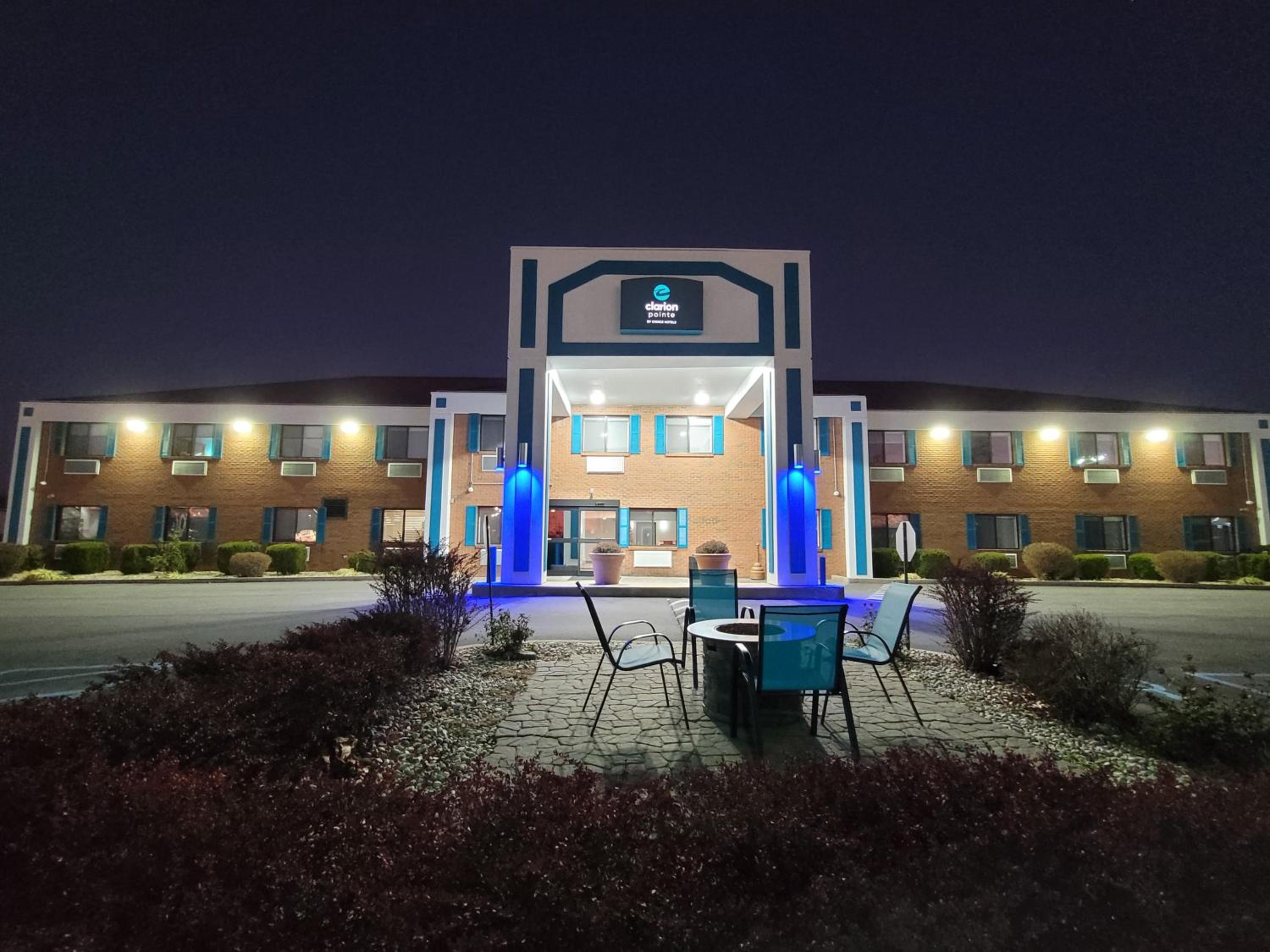 Clarion Pointe Harrodsburg-Danville