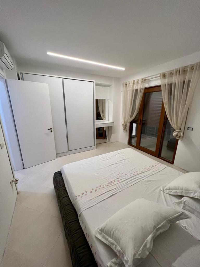 Durres Currila Beach RESORT White Hill