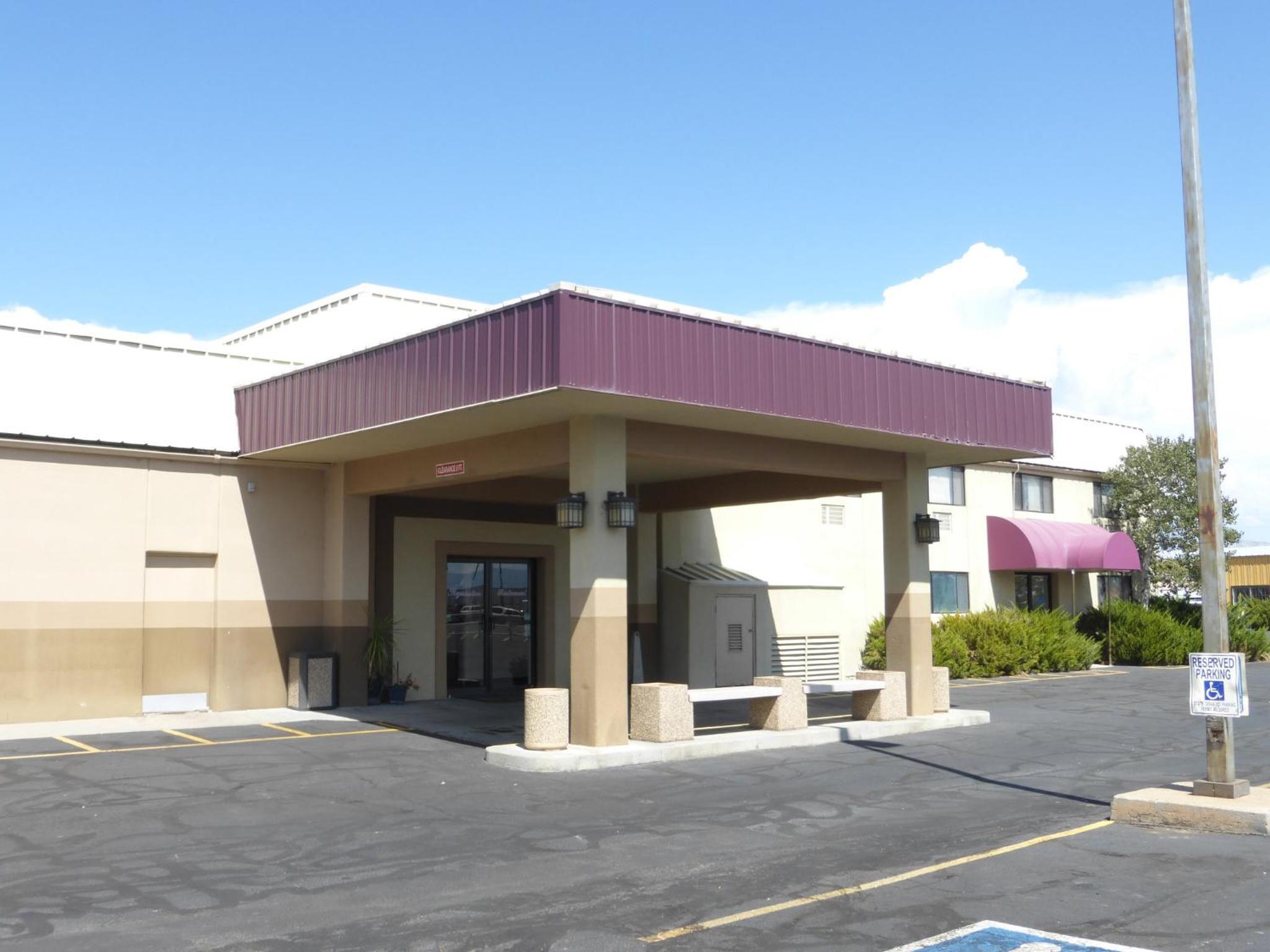 Hotel Red Roof Inn Grand Junction - Image 1