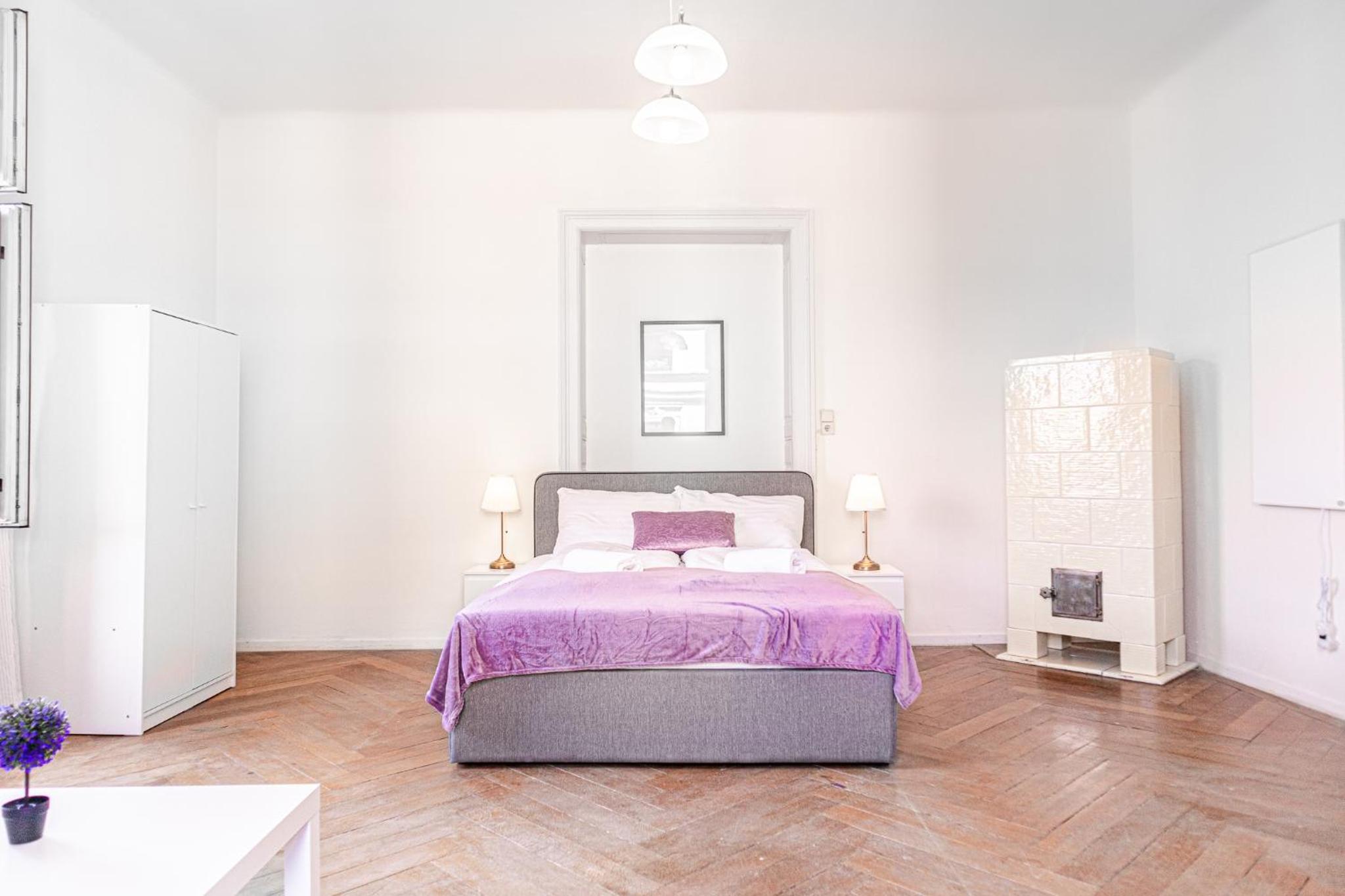4 Great Apartment Near AKH - Ideal for Groups of 19