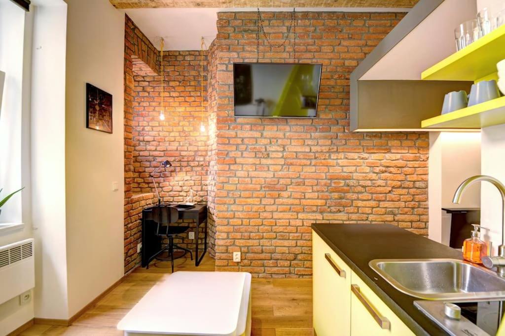 Central studio - Anděl