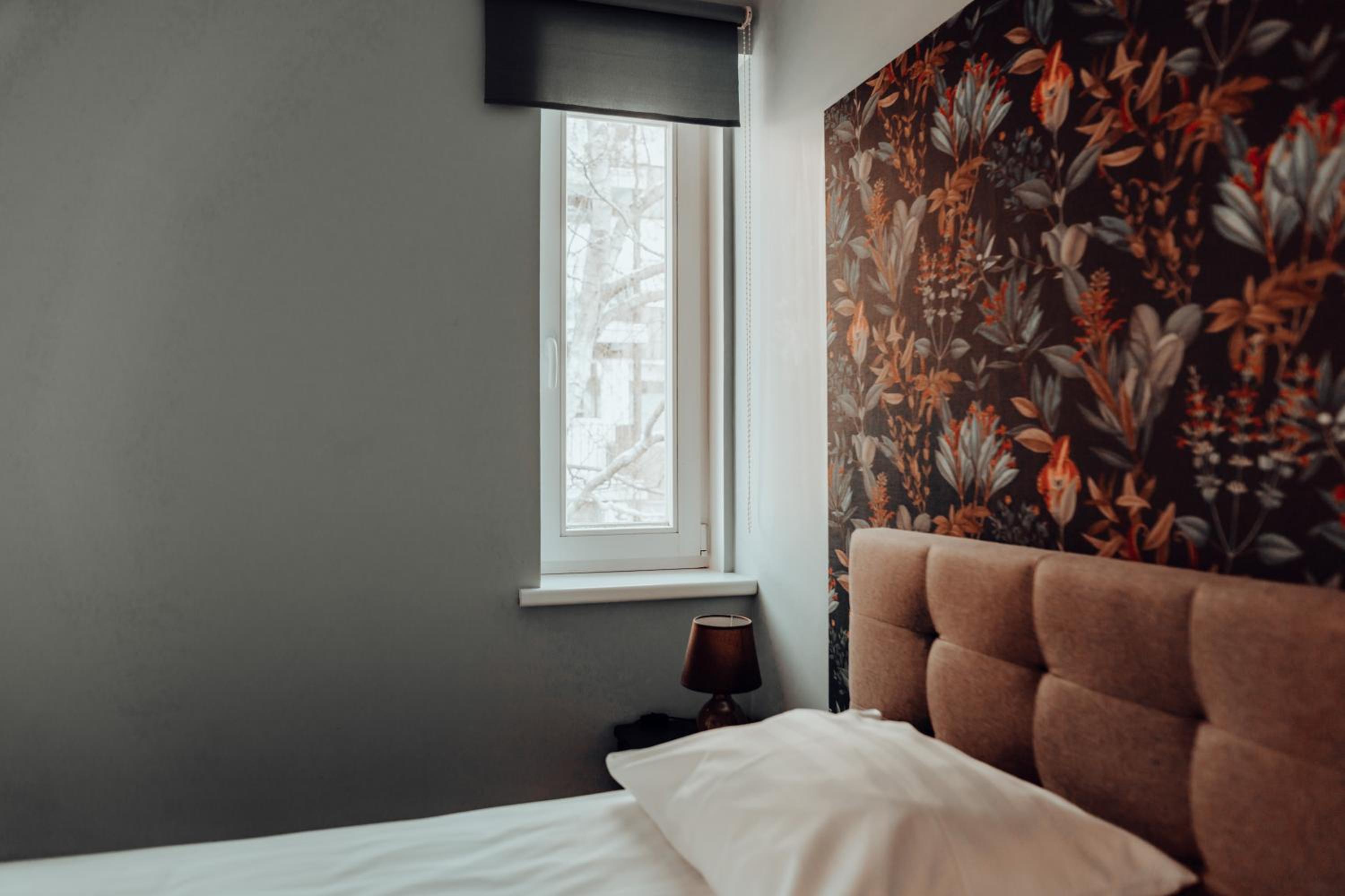 Central 1-bedroom Apartment with Bath & Balcony view 5