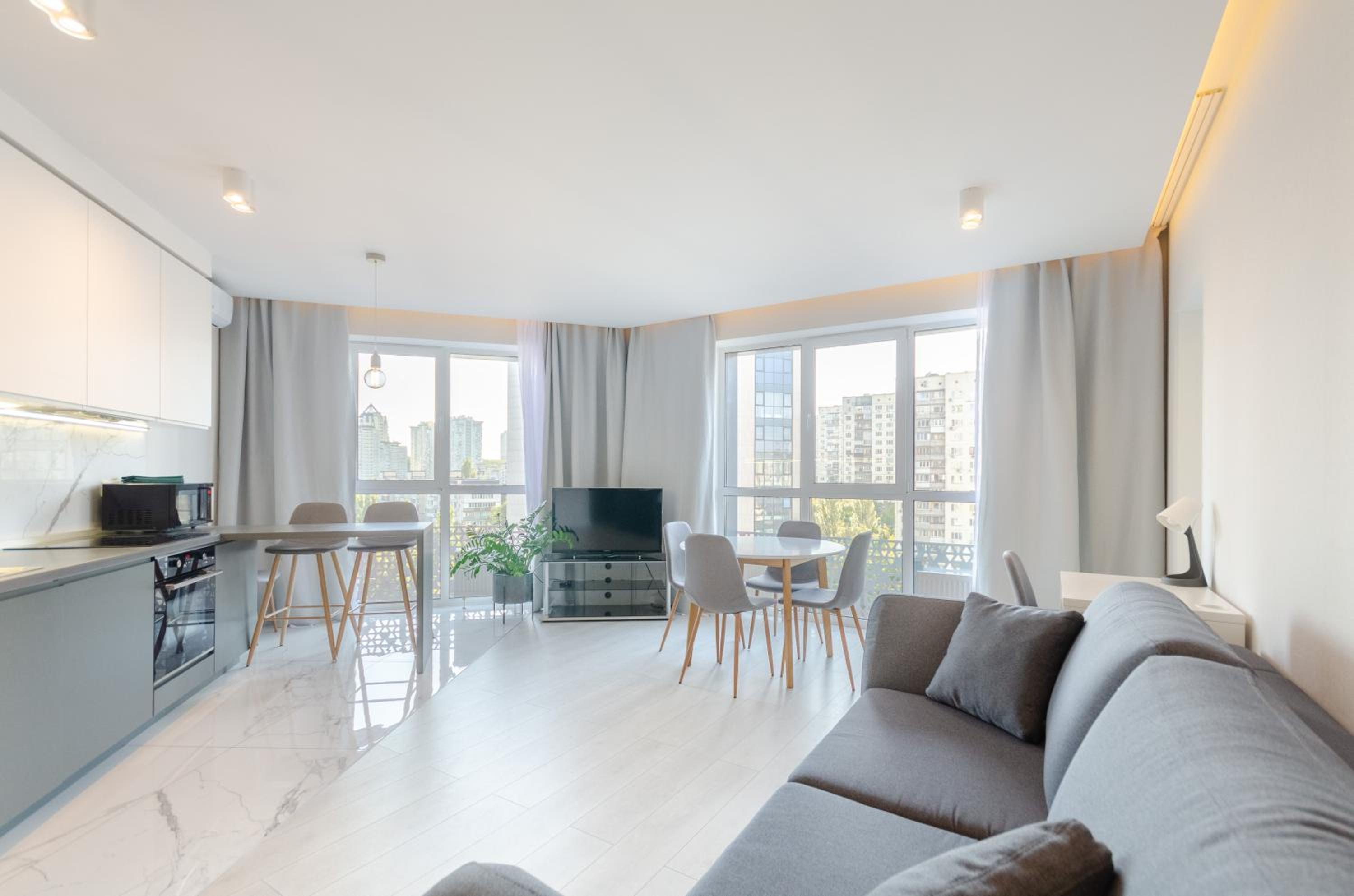 13-109 in RC Kvartet, 16Г Vasyl Lypkivskyi Street,Petrovdom Apartments