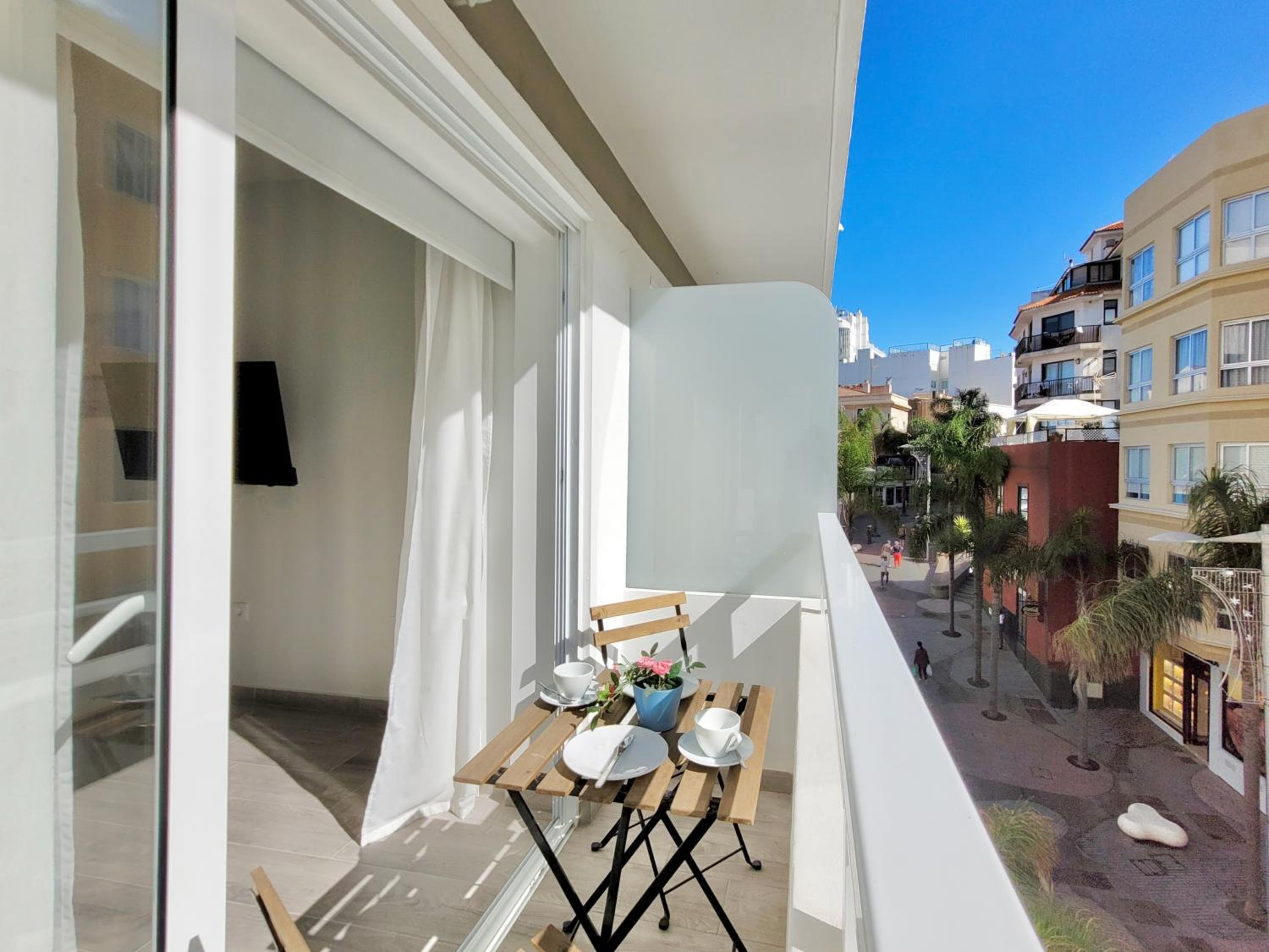 La Hoya 29 Apartments view 2