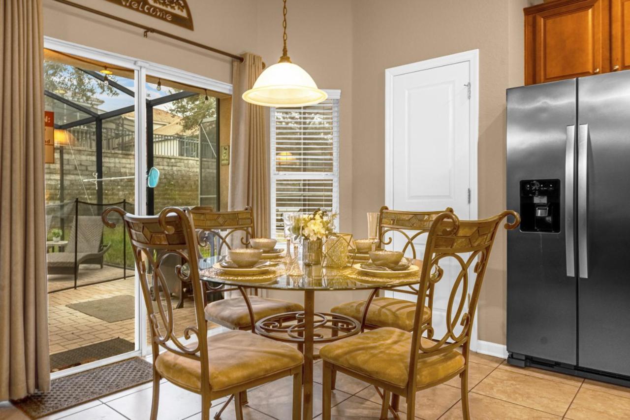 Windsor Hills Villa w pool near Disney