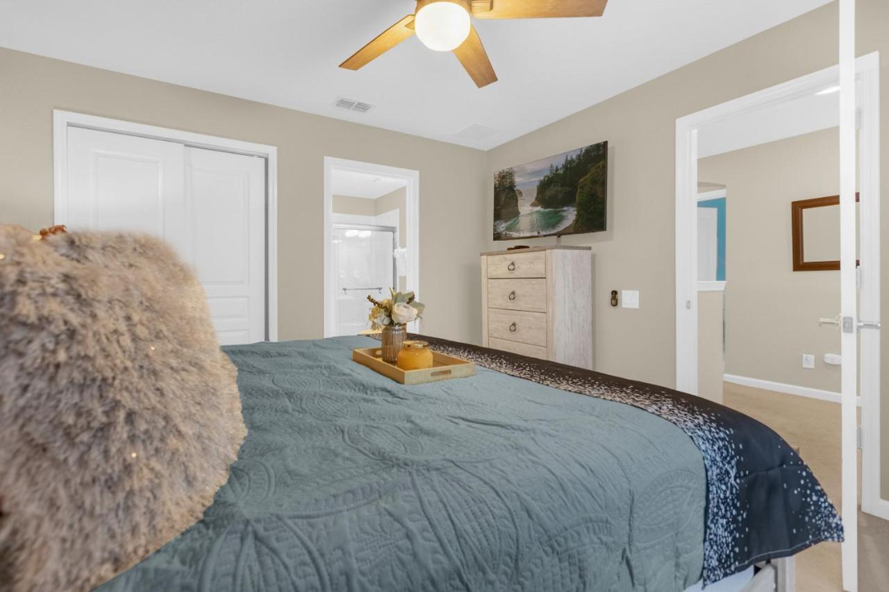 Windsor Hills Villa w pool near Disney