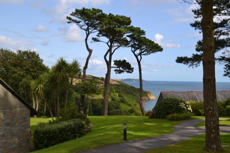 Luxury Home on Maenporth Estate Next to the Beach
