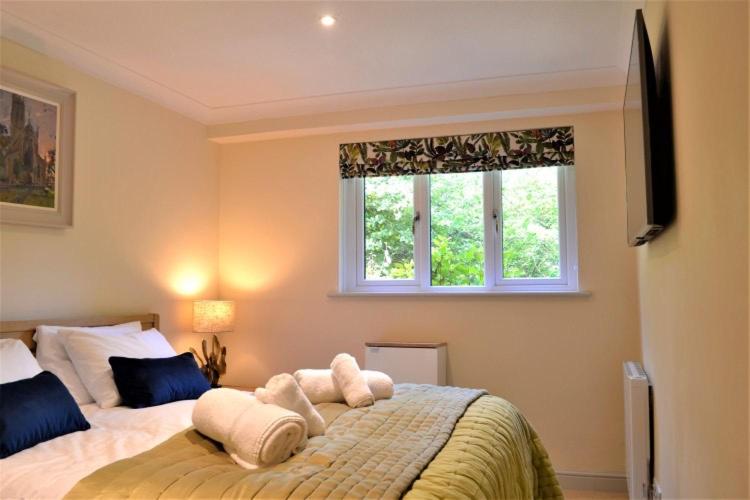 Luxury Home on Maenporth Estate Next to the Beach