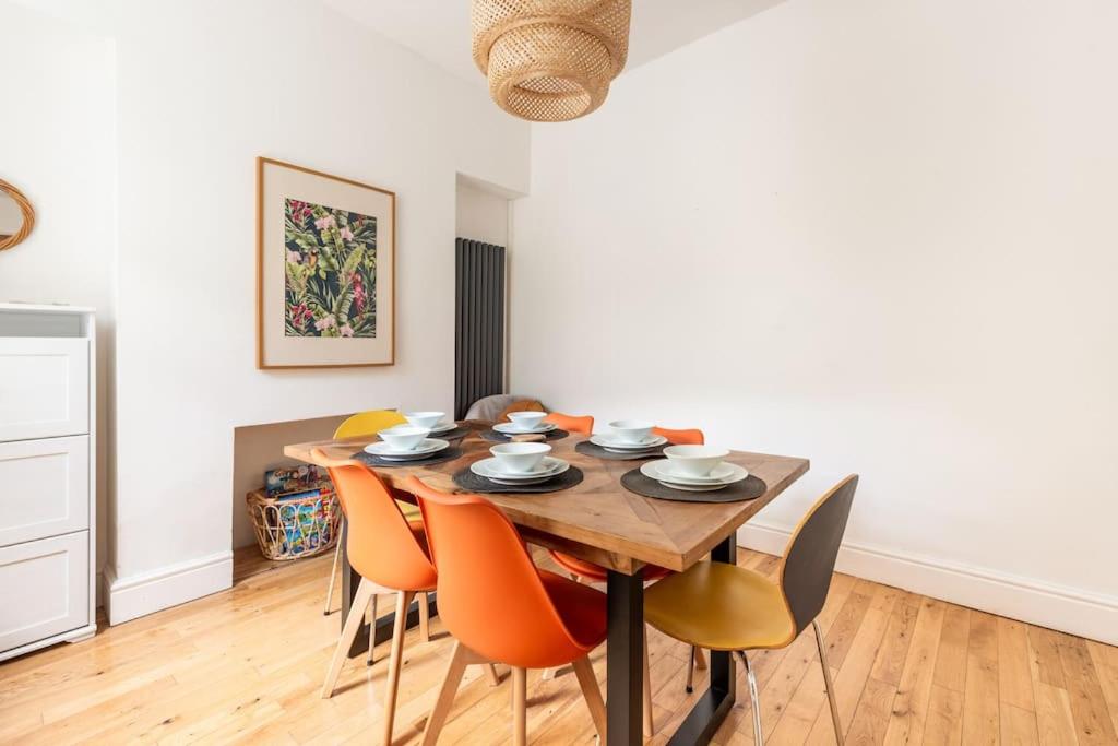 Penarth Townhouse close to Cardiff & Bay view 2
