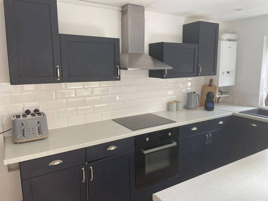 Penarth Townhouse close to Cardiff & Bay view 5