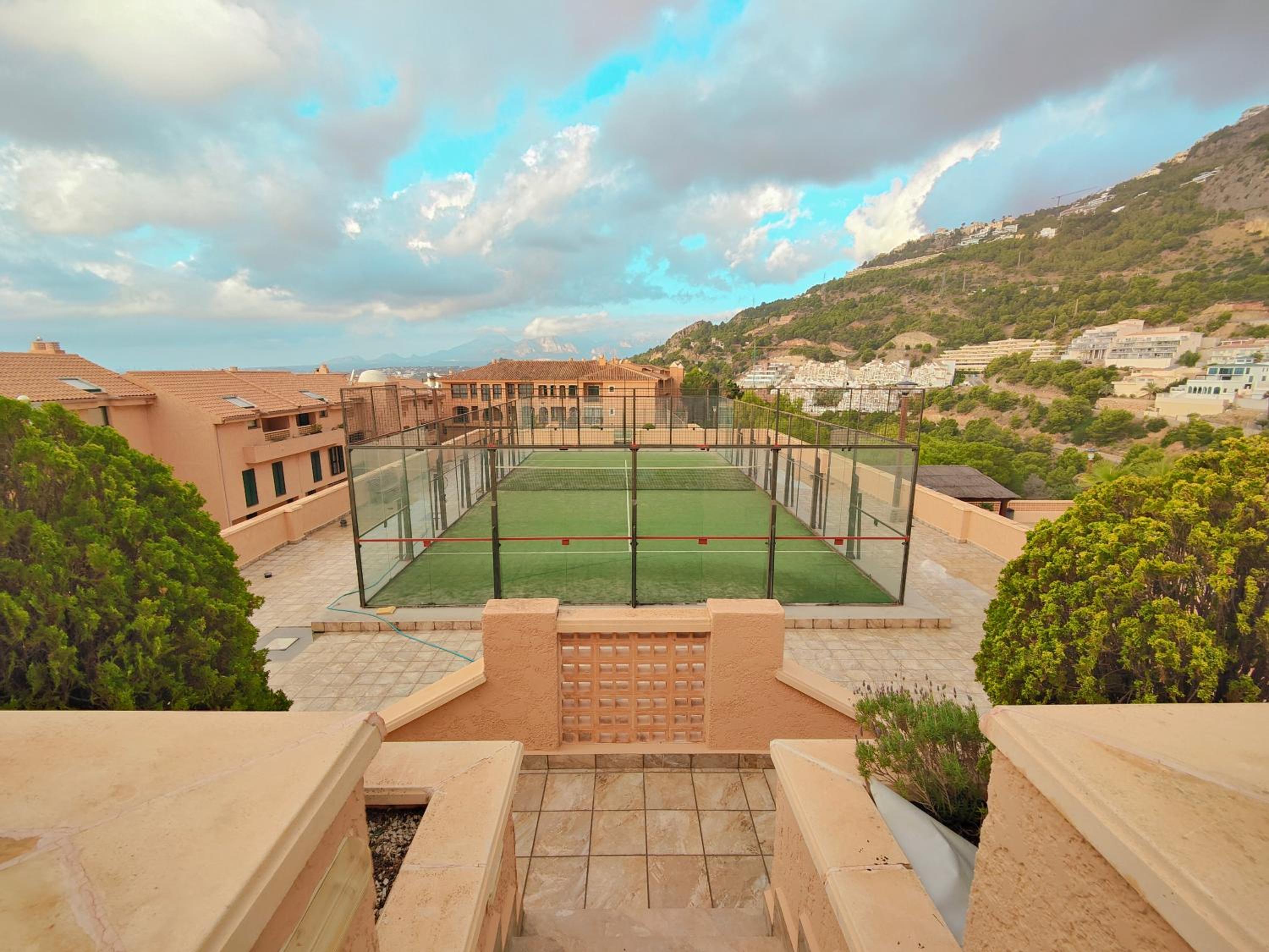 Luxury Apartments Mascarat