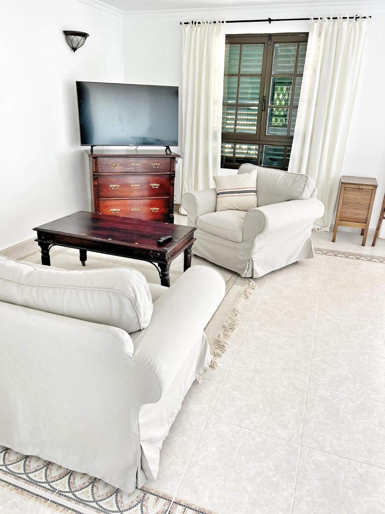 Luxury Apartments Mascarat
