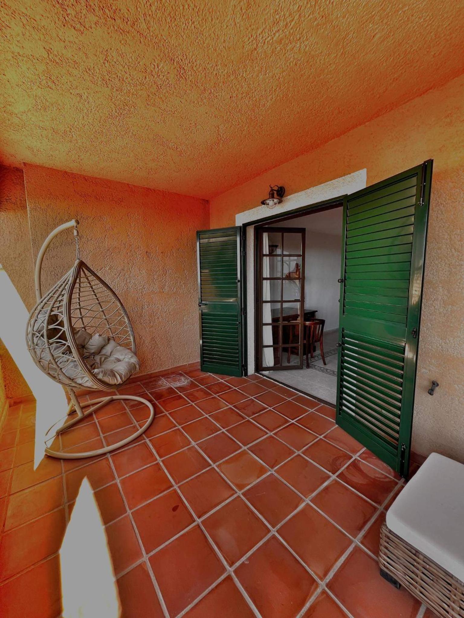 Luxury Apartments Mascarat