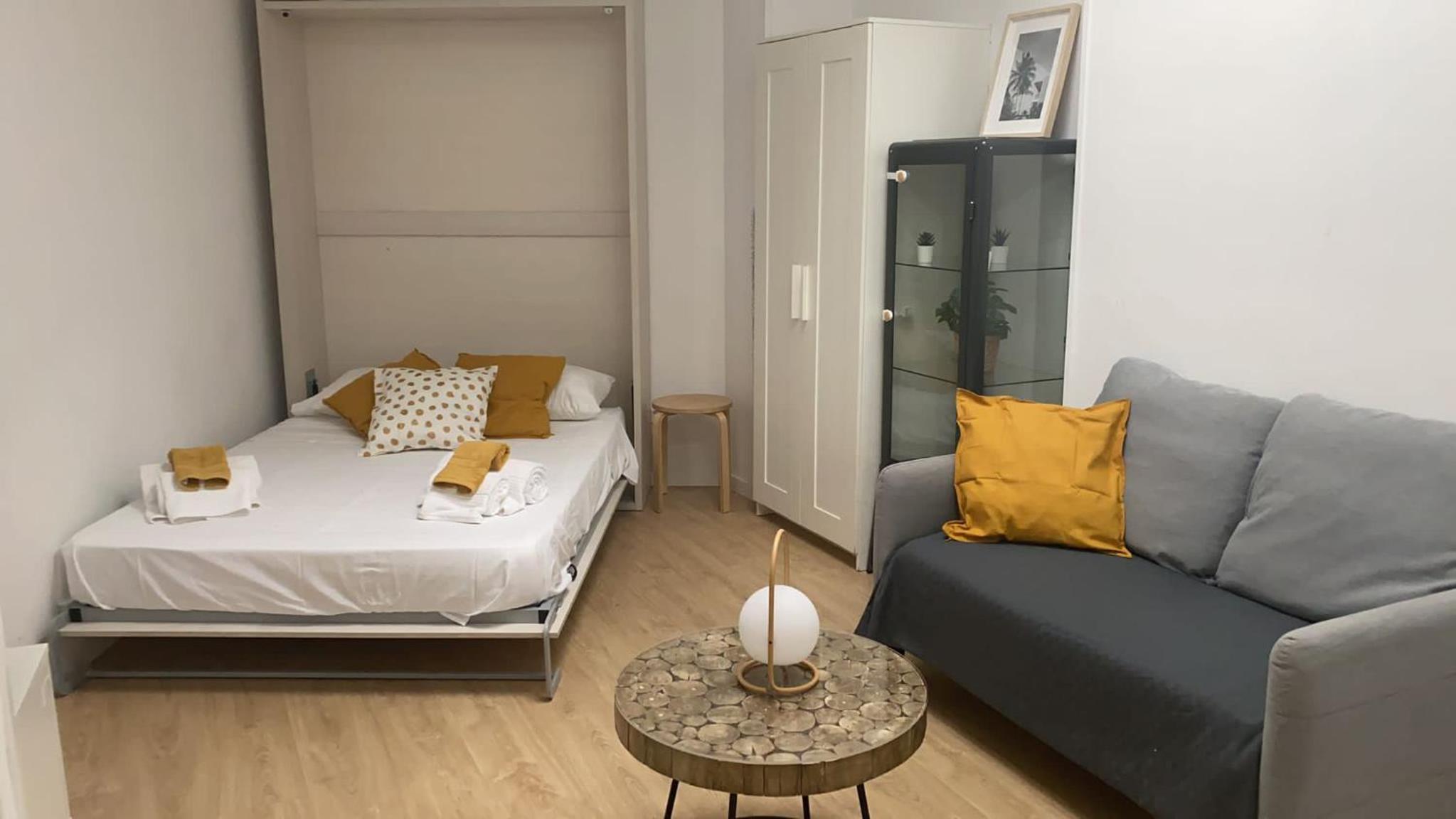 hotel room