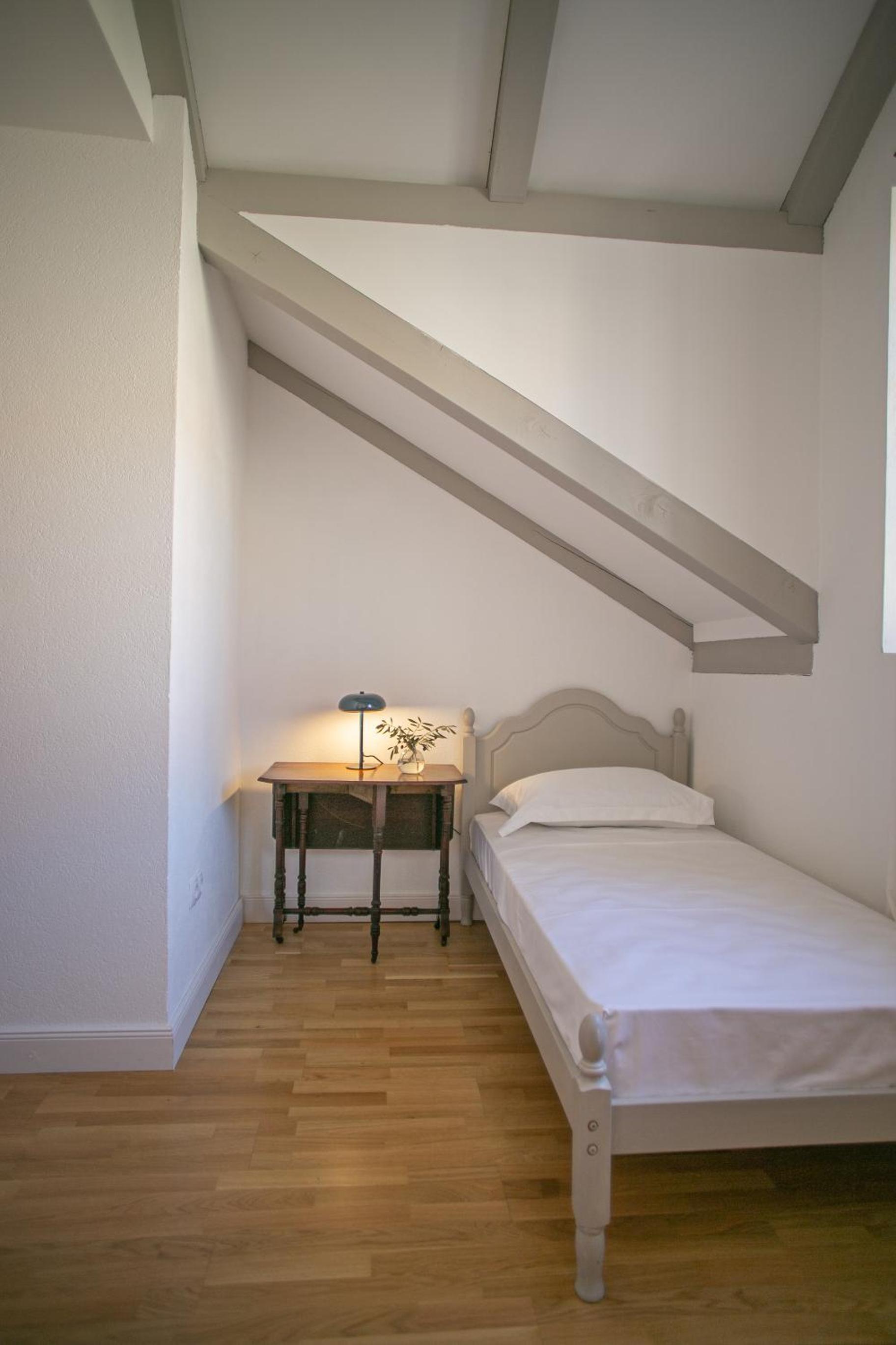 Photo 50