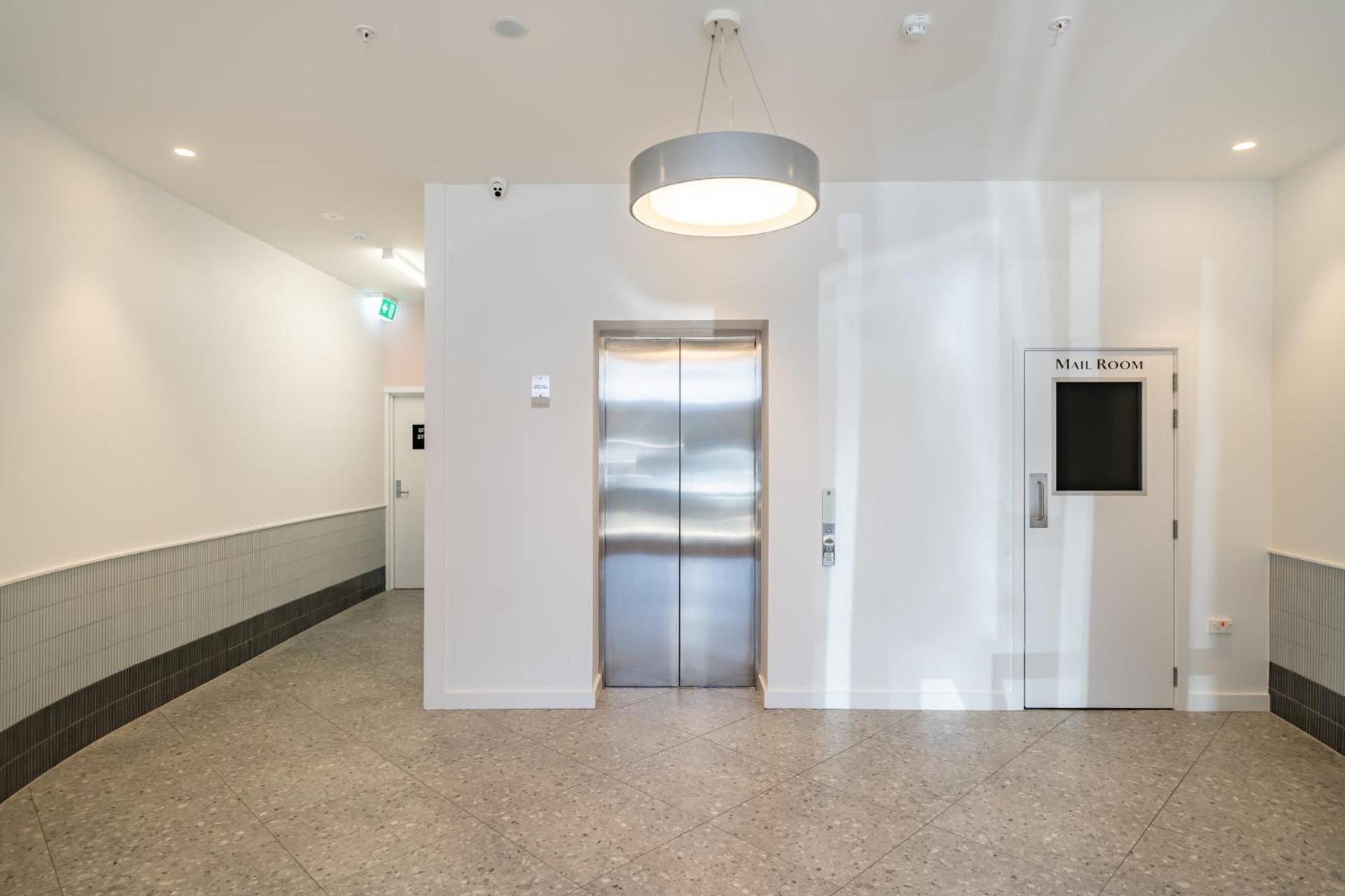 Hutt Central, photo 16