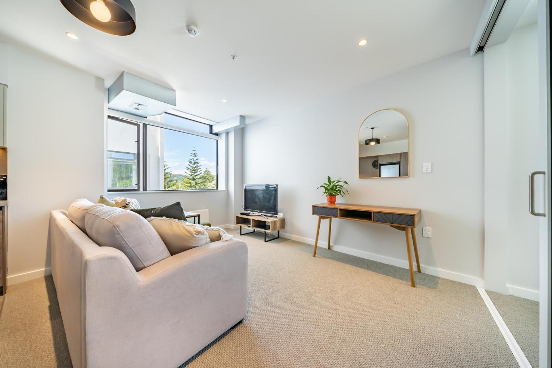 Hutt Central, photo 15