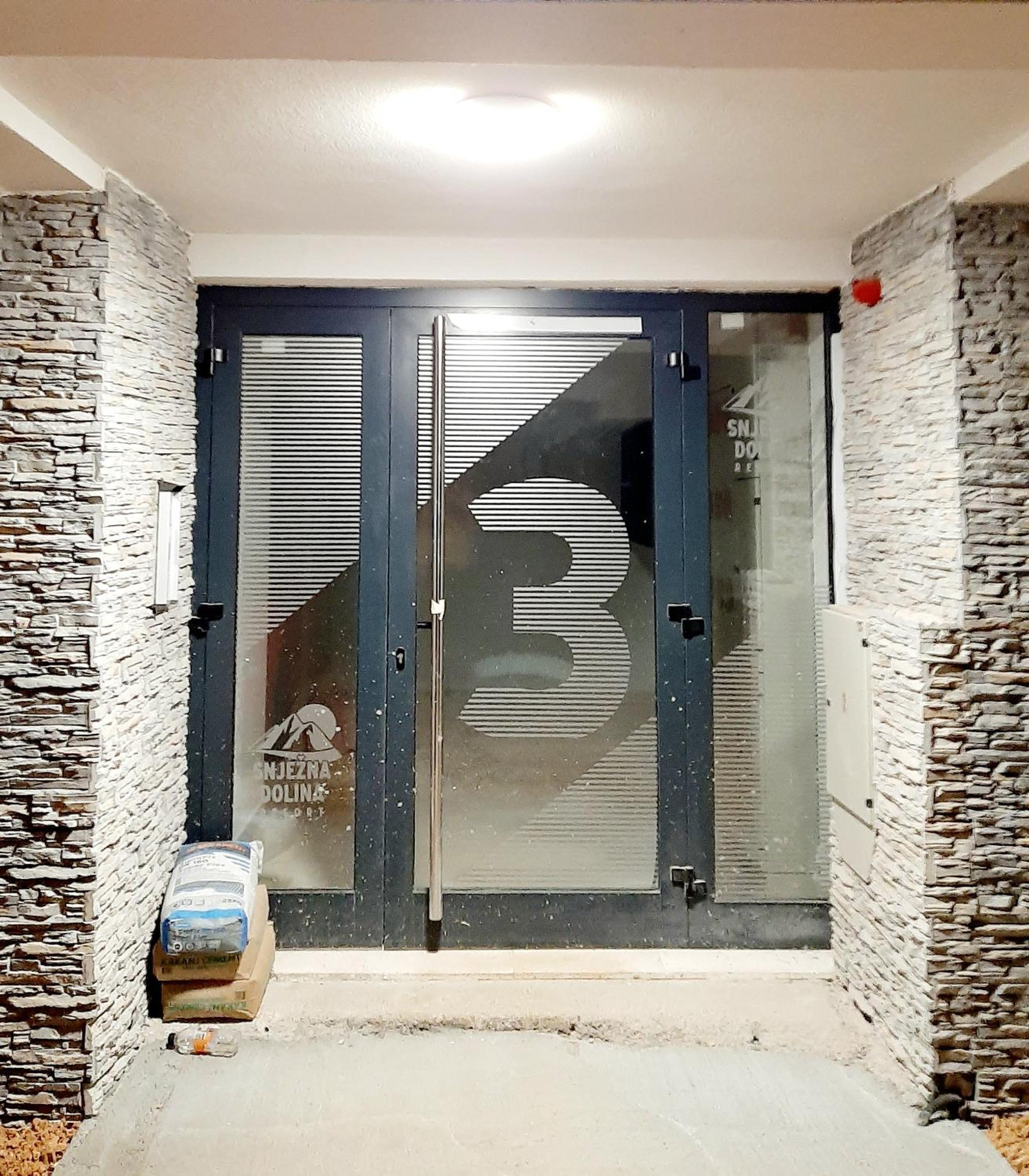 Apartman Winter night Snježna dolina