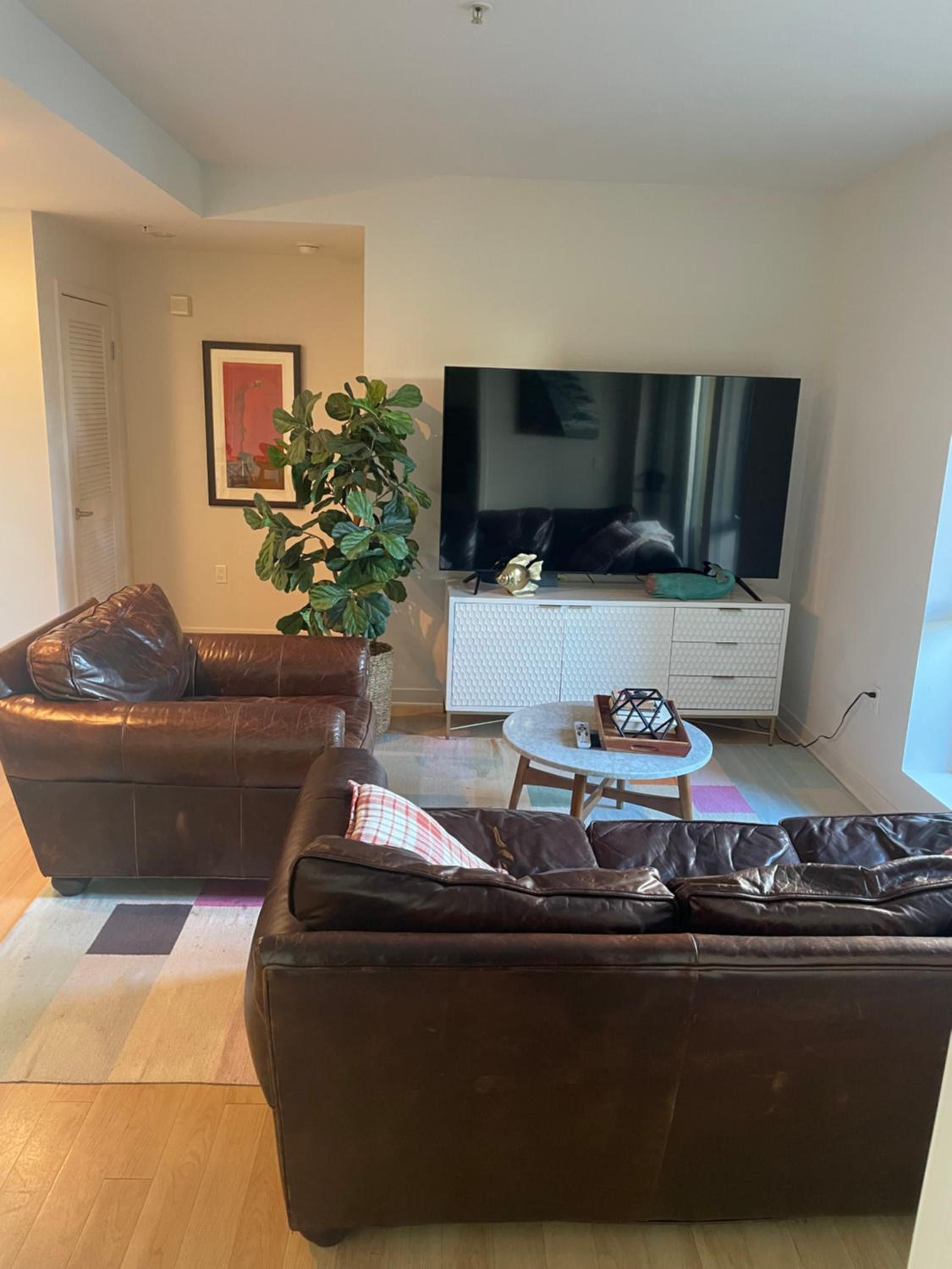 Los Angeles Vacations - Super-Cute 2/2 apartment in Santa Monica with free parking - Property Image 2