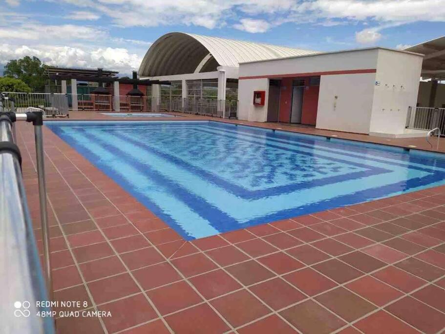 Se Alquila Hermoso Apartamento