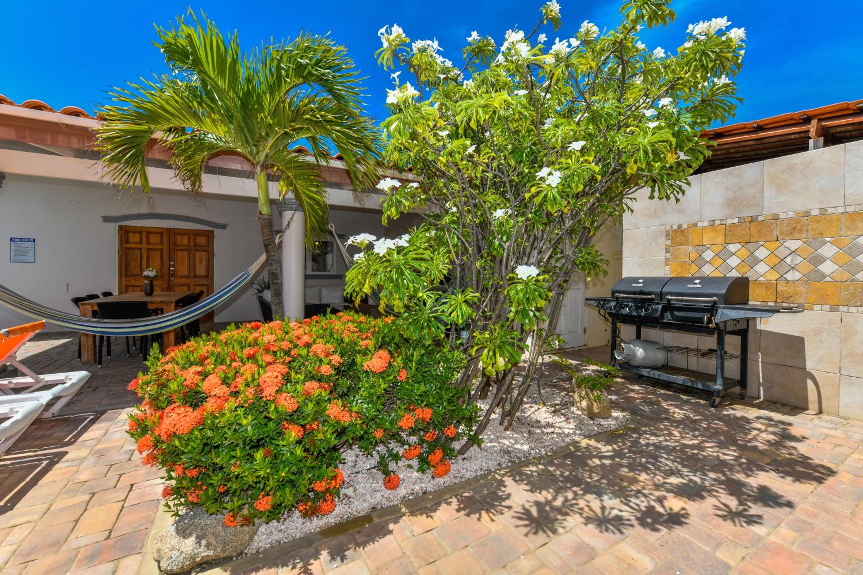 Villa Swiss Paradise with private pool