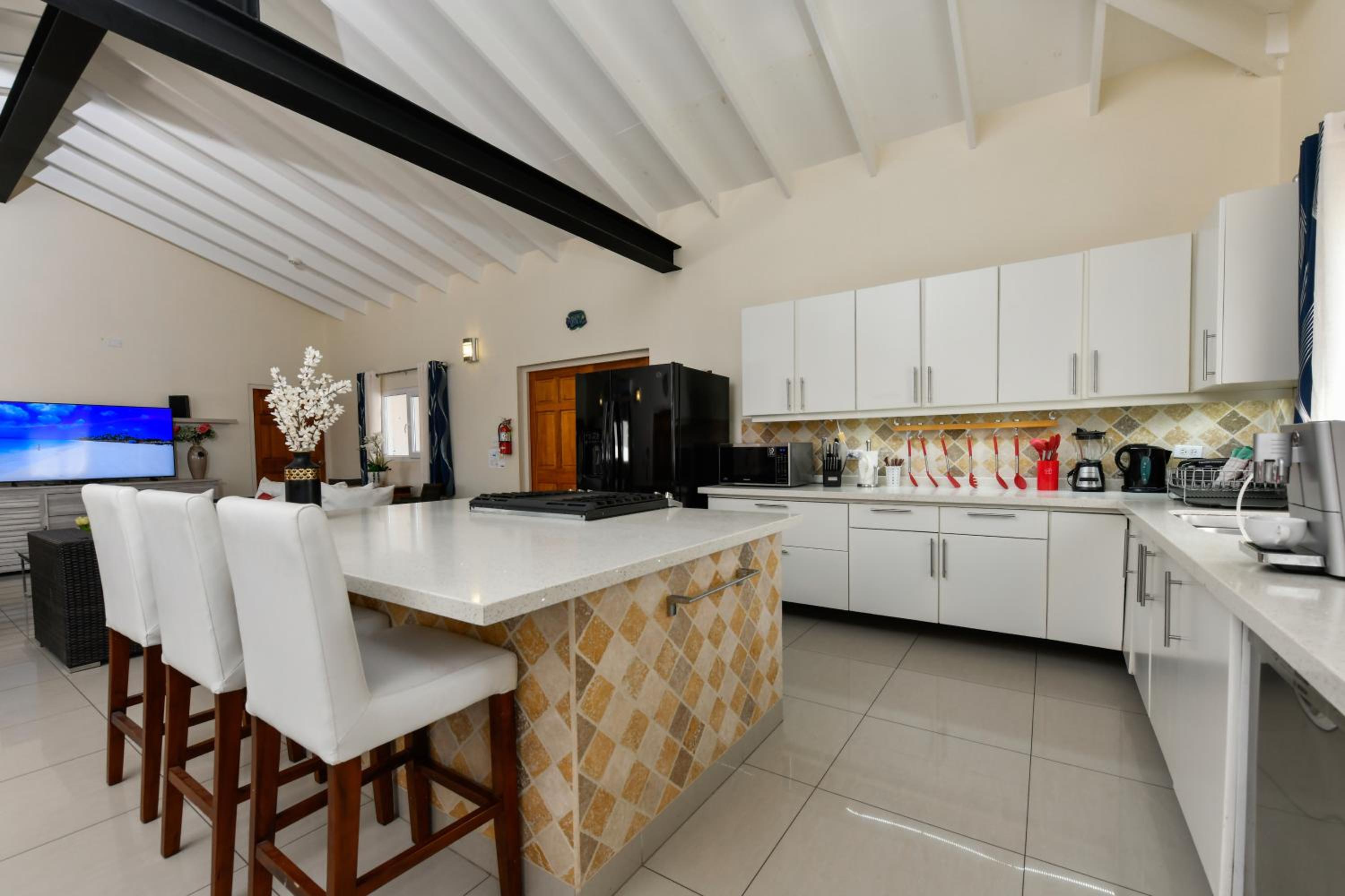 Villa Swiss Paradise with private pool