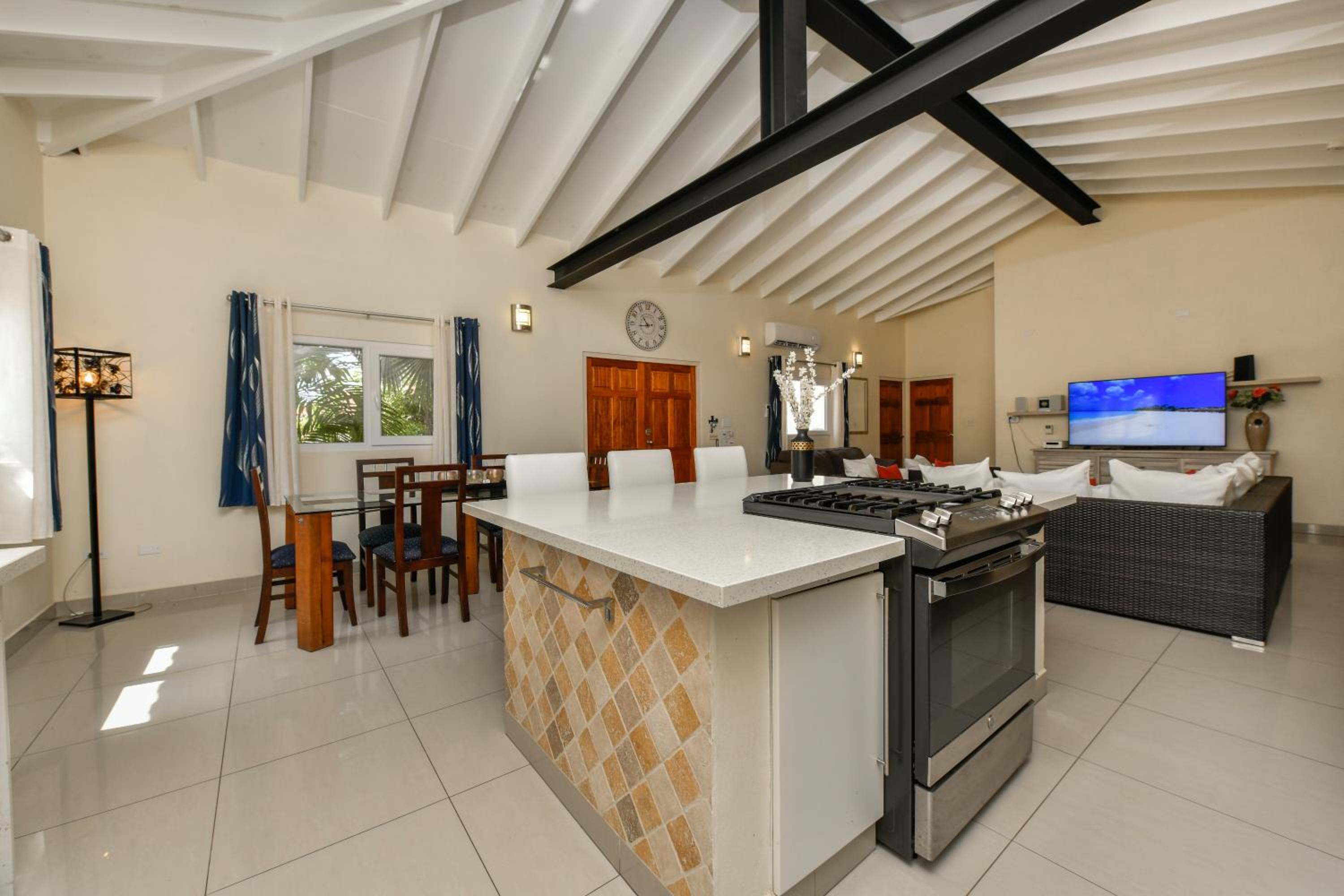 Villa Swiss Paradise with private pool