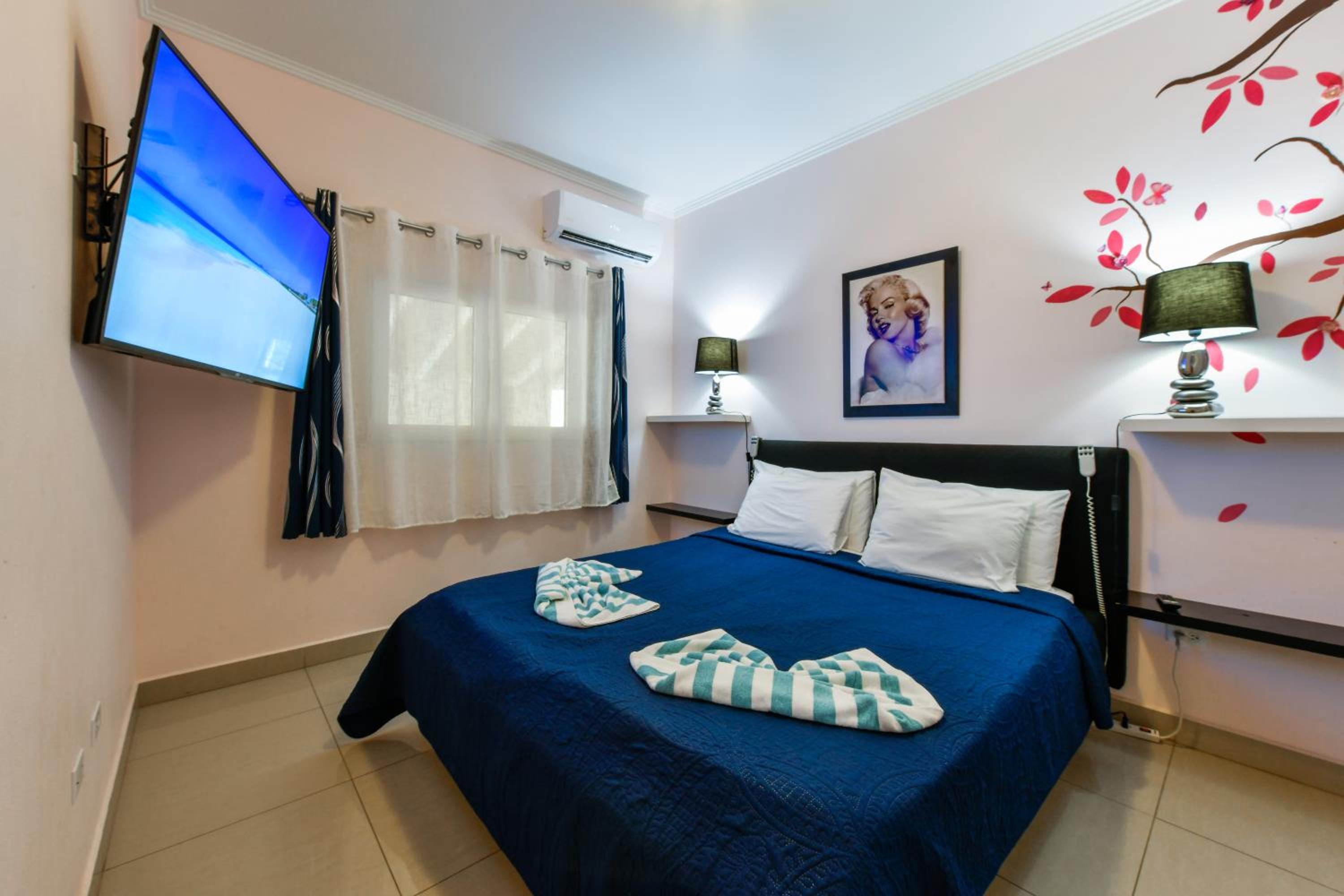 Villa Swiss Paradise with private pool