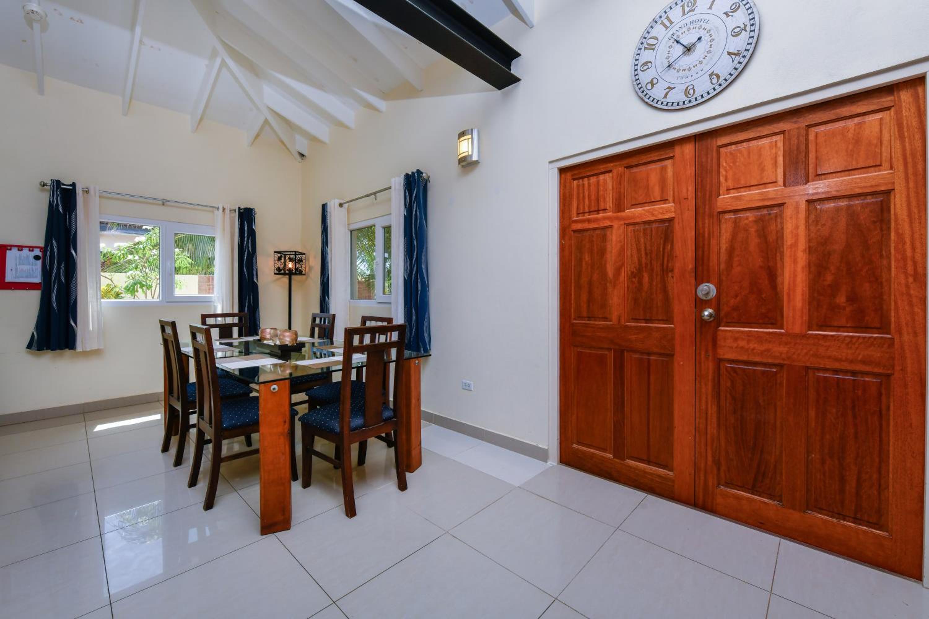Villa Swiss Paradise with private pool