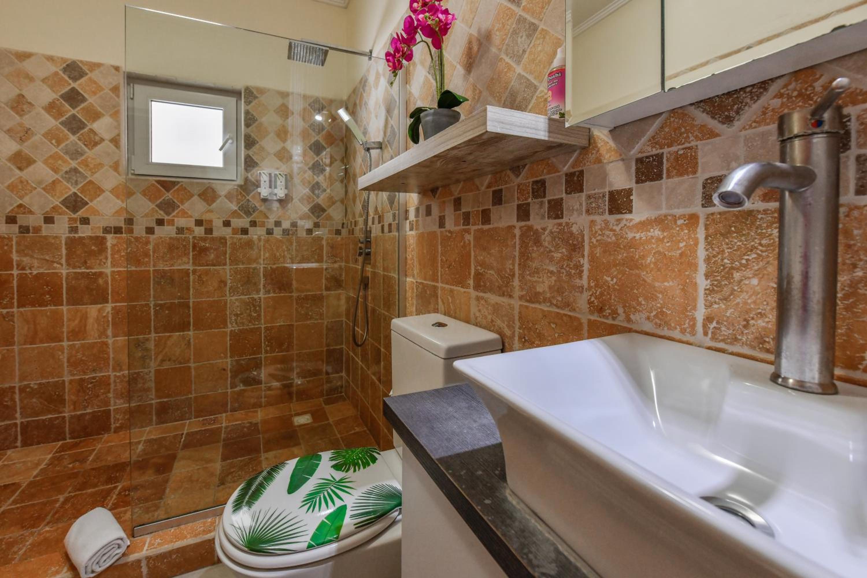 Villa Swiss Paradise with private pool