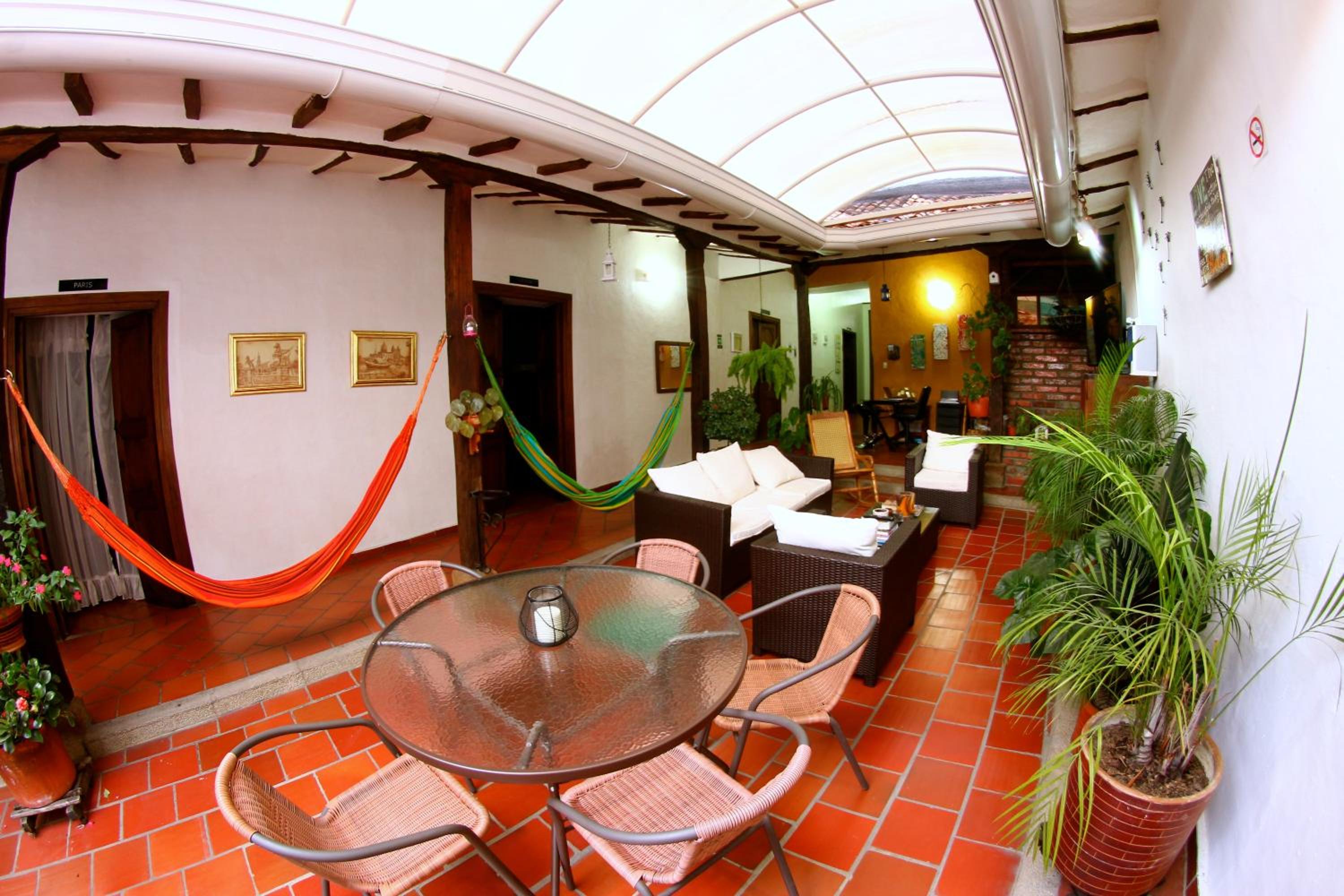 Real Dream Hostel