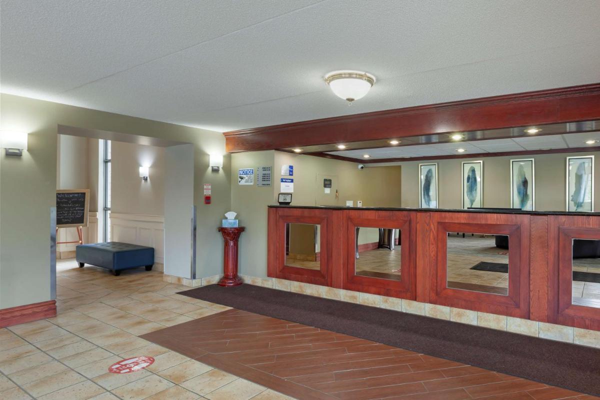 hotel reception