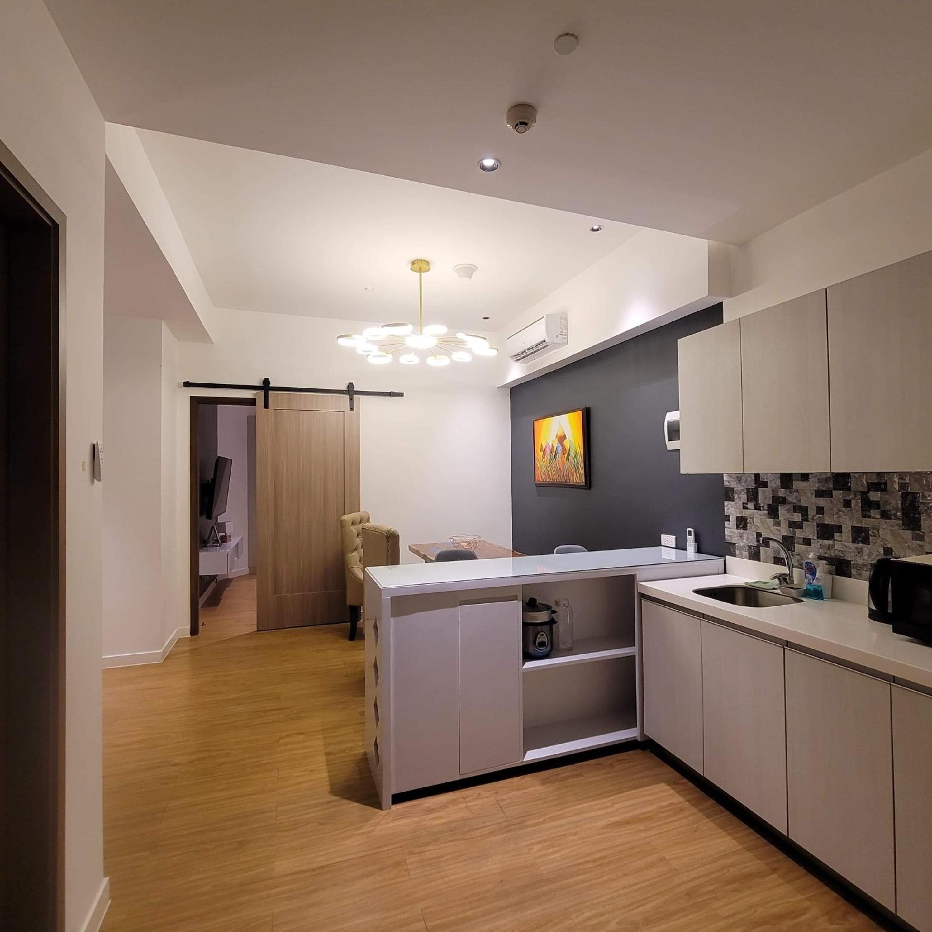 2 Bedroom Executive Suite under New Management view 3