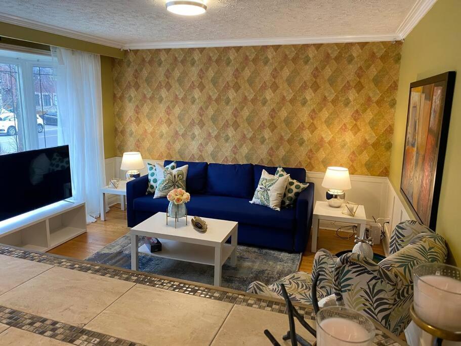 Cosy 5 Bedrooms House in Hearth of Richmond Hill