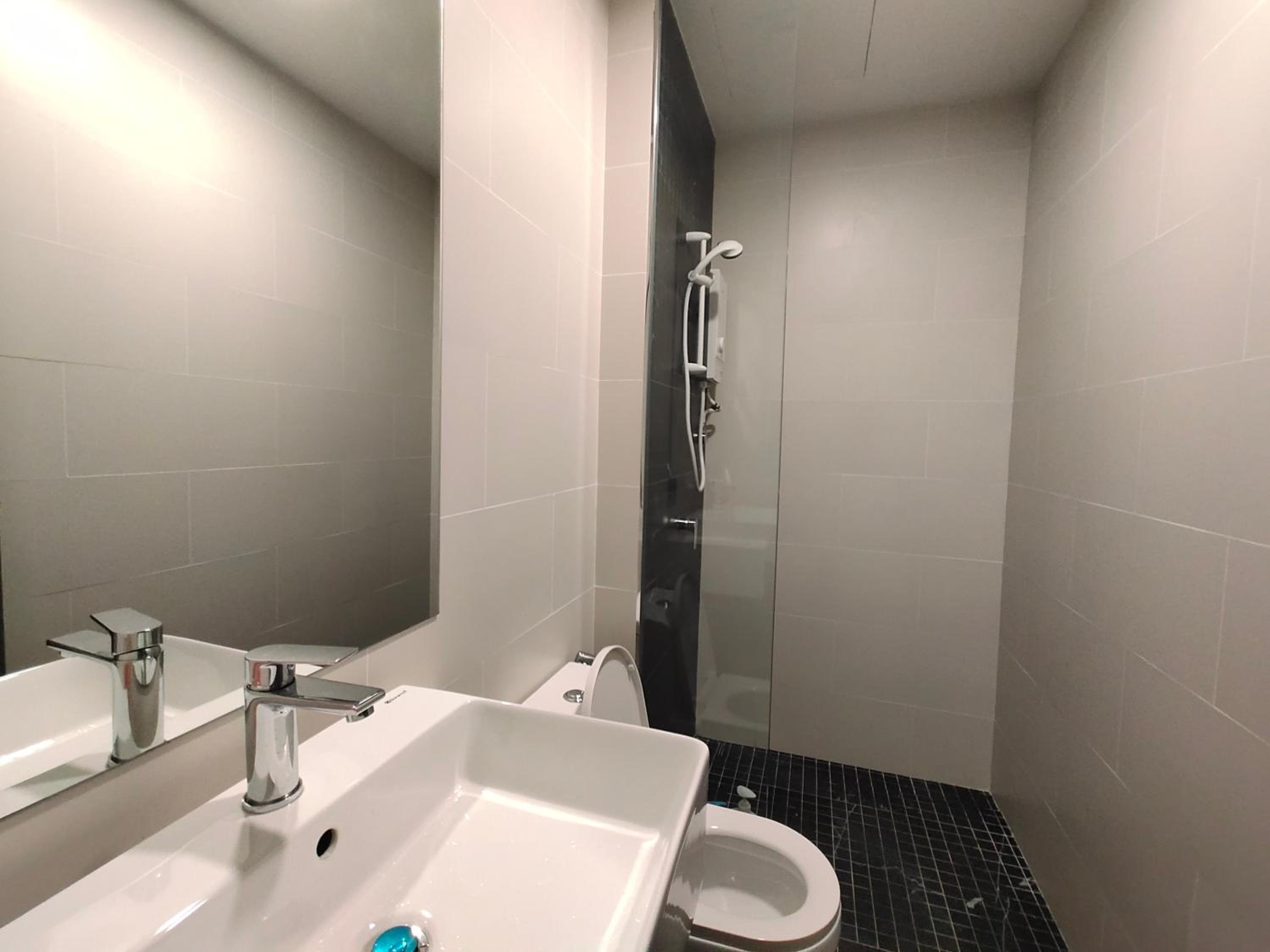 Beacon Executive Suites 2BR at Georgetown by WL view 2