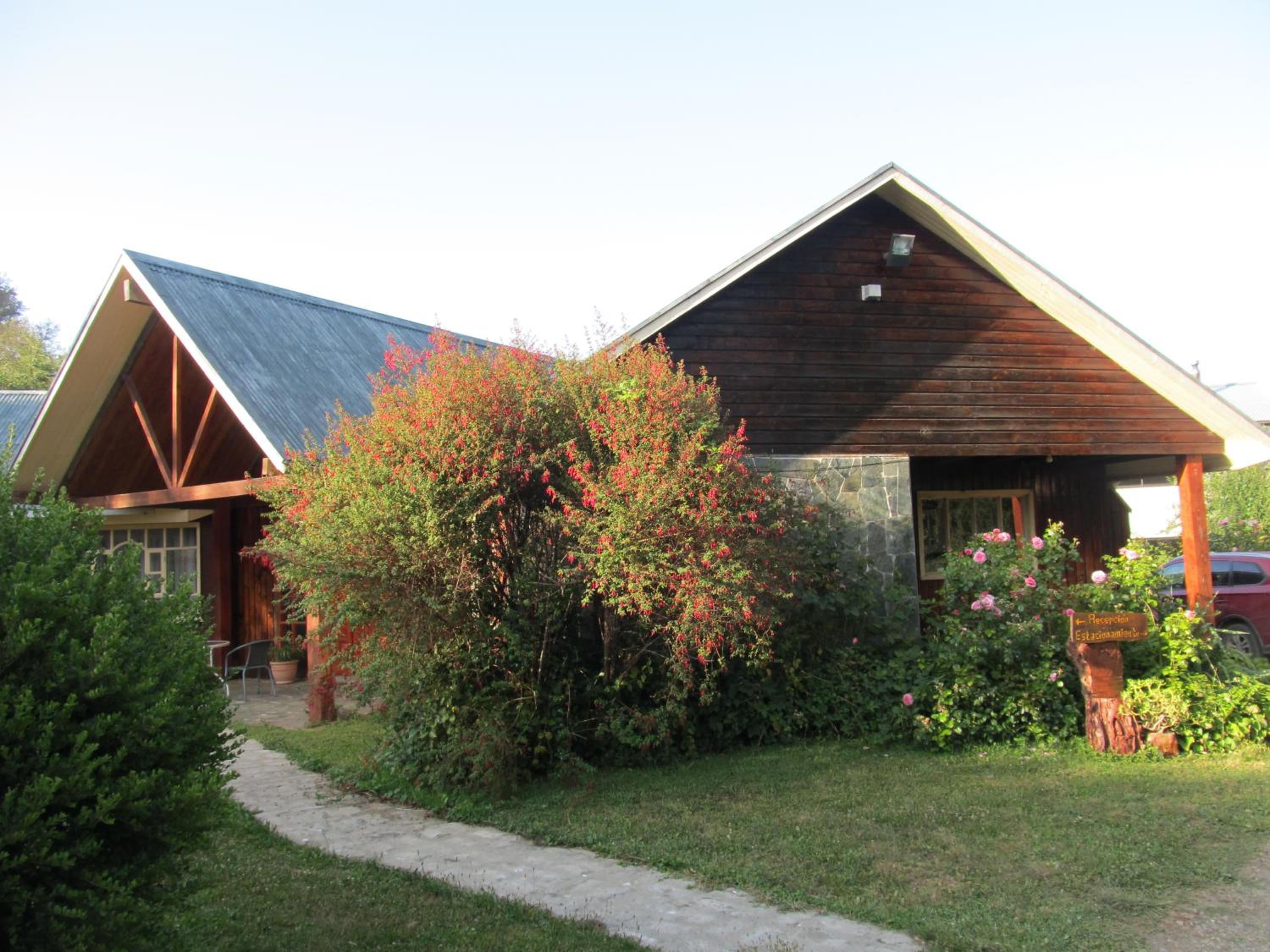 ECOHOSTAL HUELLAS DEL BOSQUE